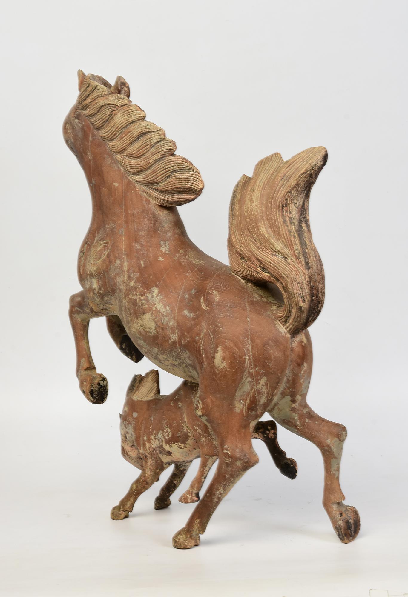 Cavallo di legno rampante dei primi del Novecento in vendita 6