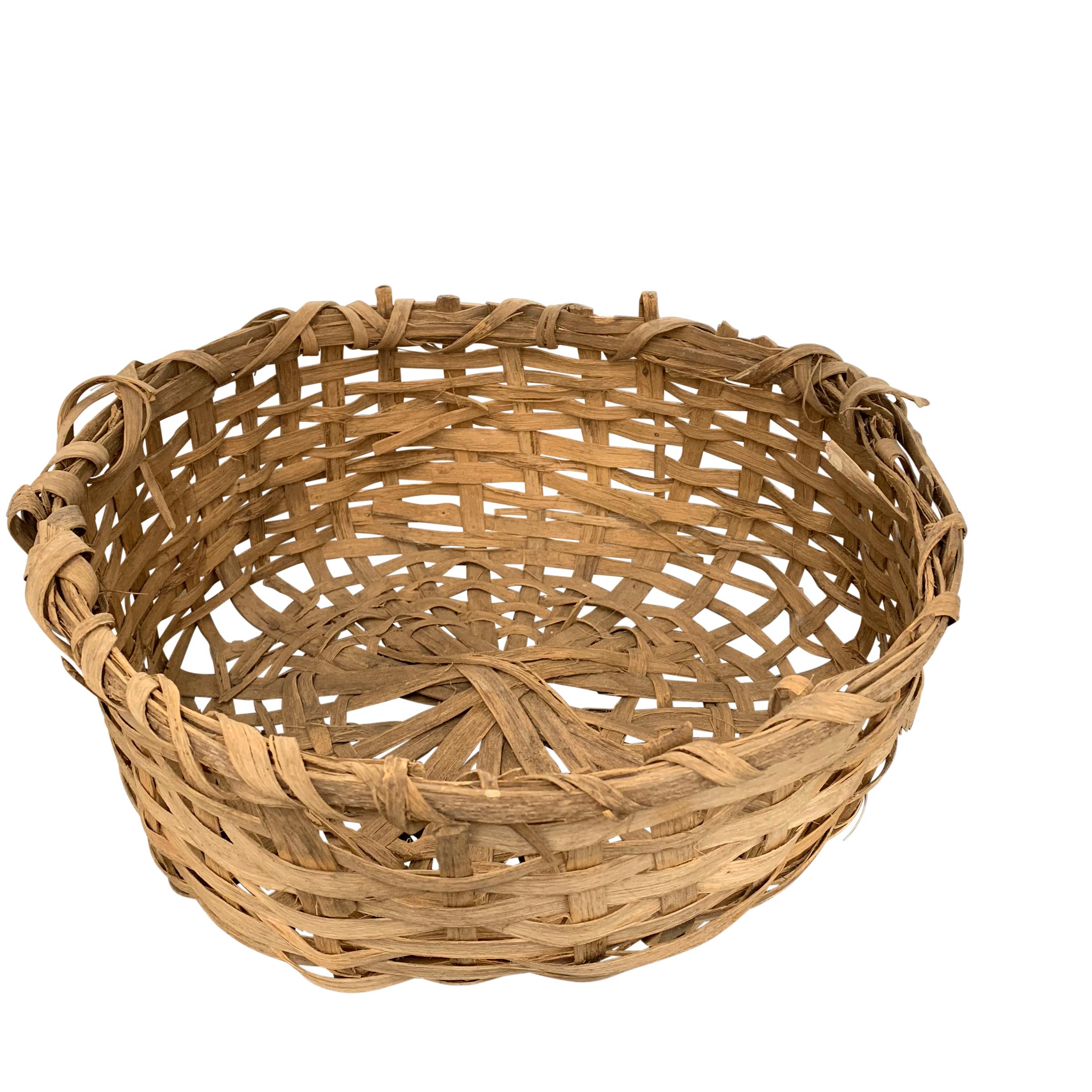 Rustic Early 20th Century Primitive Splint Basket