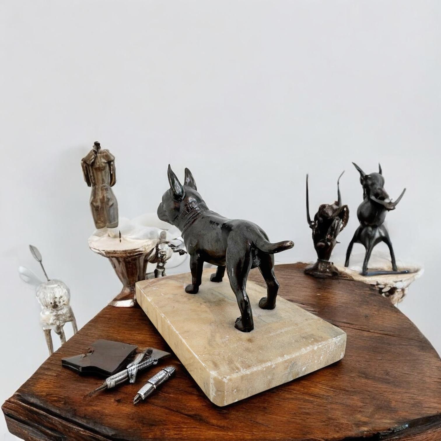 Cane carlino dei primi del Novecento Statua in miniatura austriaca 1910s Austria in vendita 4