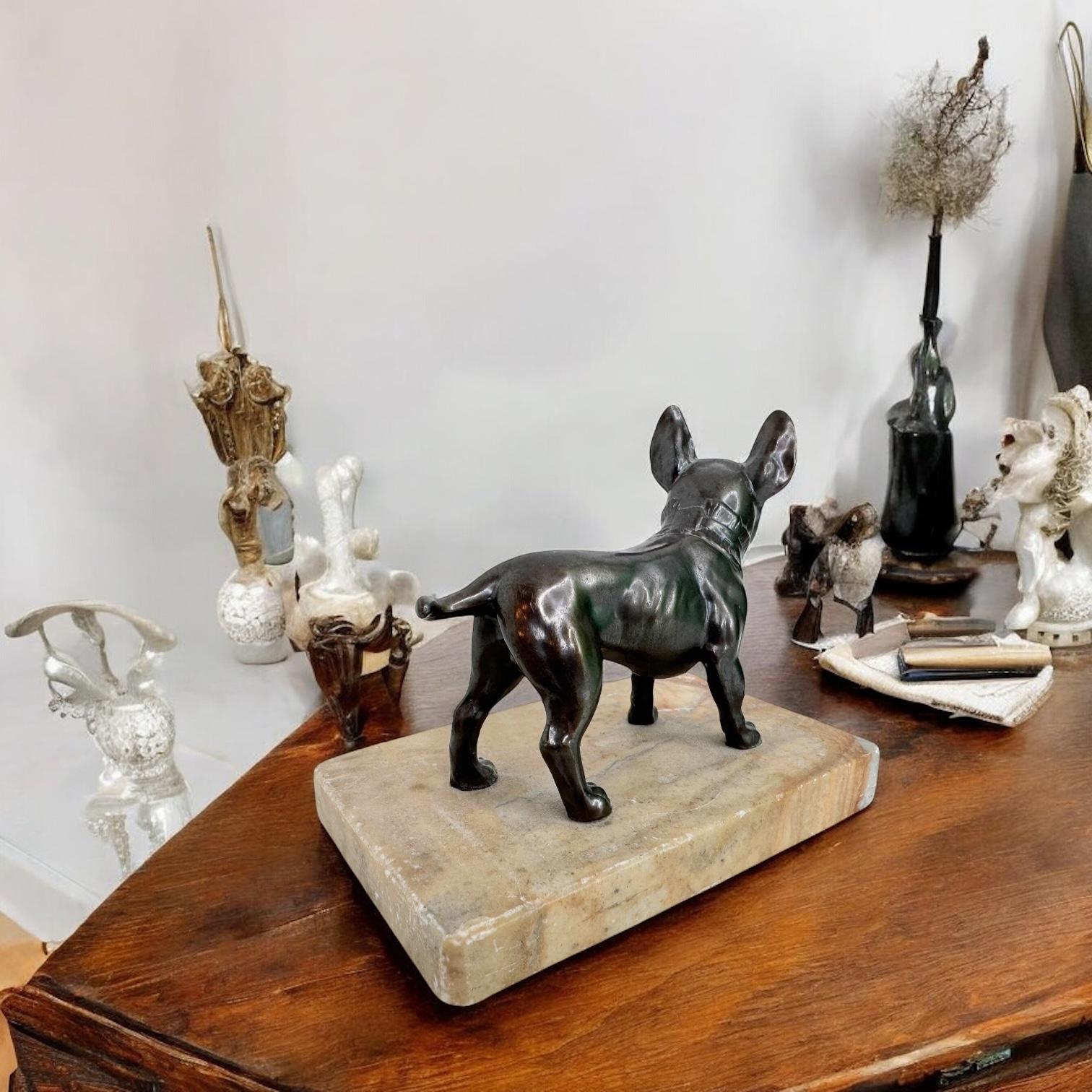 Cane carlino dei primi del Novecento Statua in miniatura austriaca 1910s Austria in vendita 5
