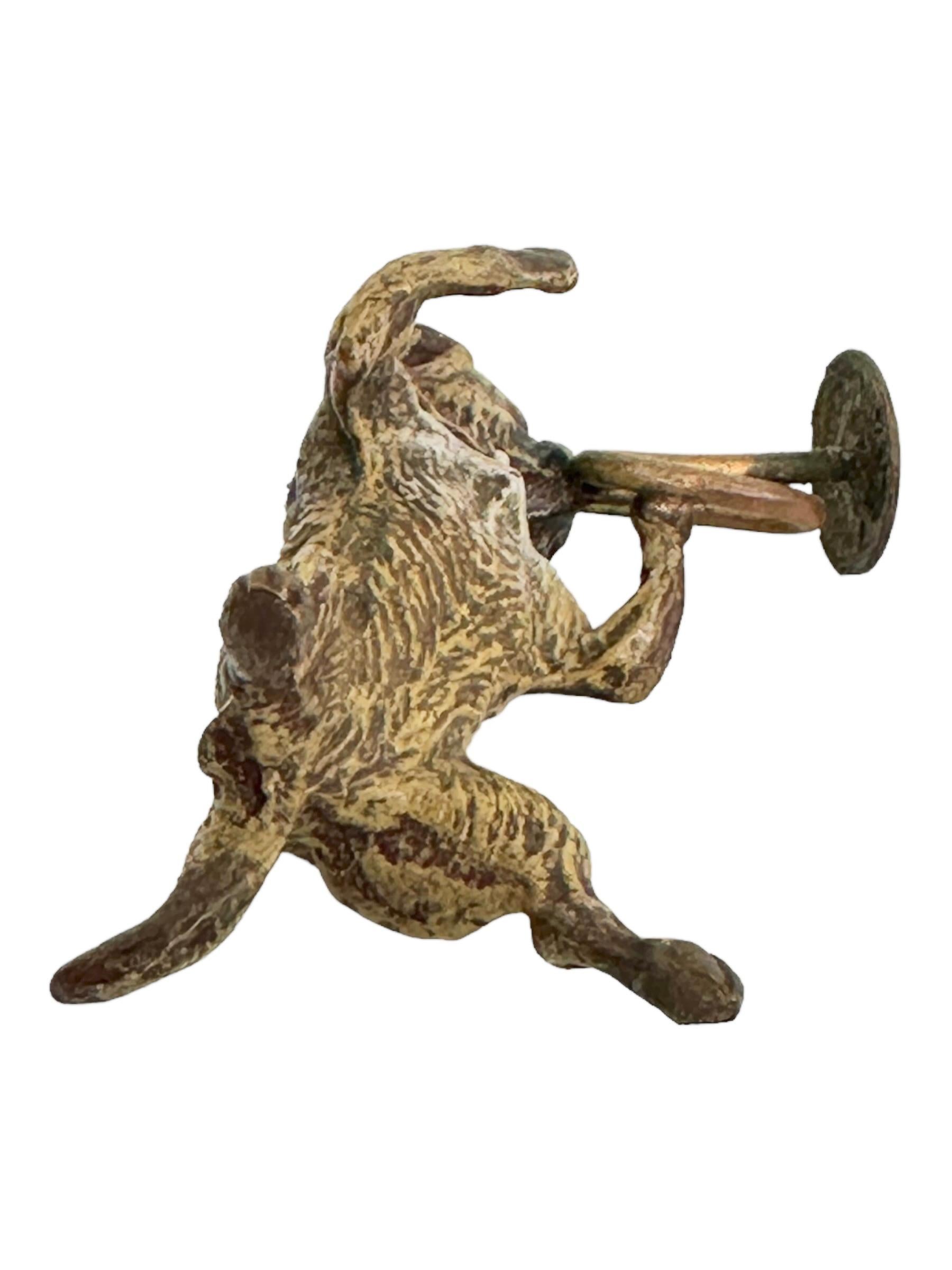 Début du 20e siècle Chien carlin musicien autrichien Vienne Bronze Miniature Bon état - En vente à Nuernberg, DE