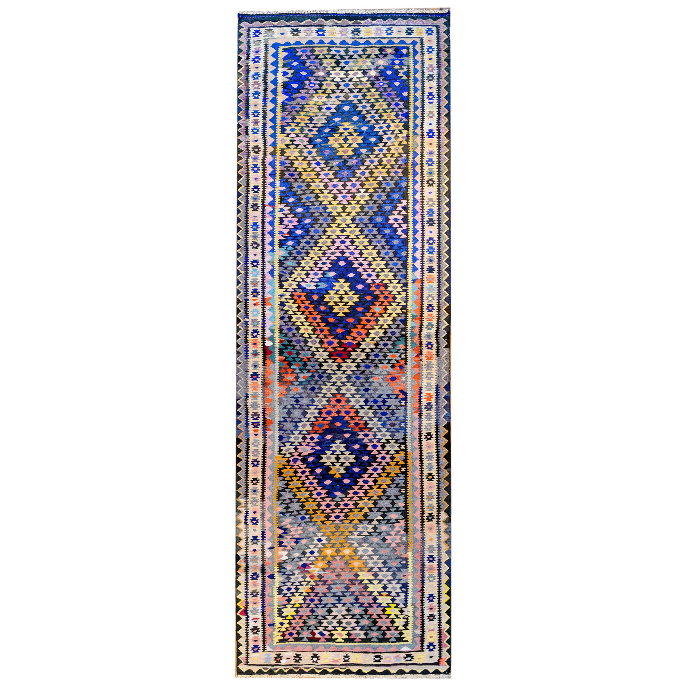 Early 20th Century Qazvin Kilim Rug For Sale