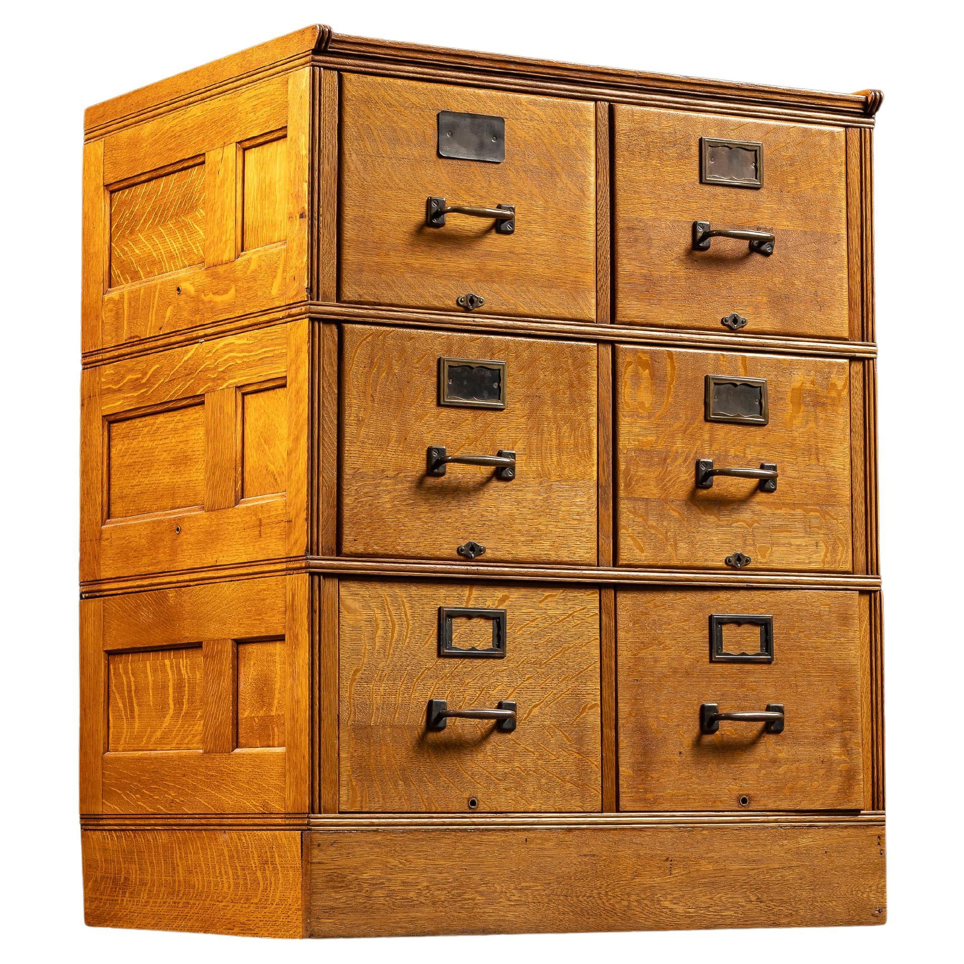 Early 20th Century Quartersawn Oak Three-Section Modular File Cabinet in vendita