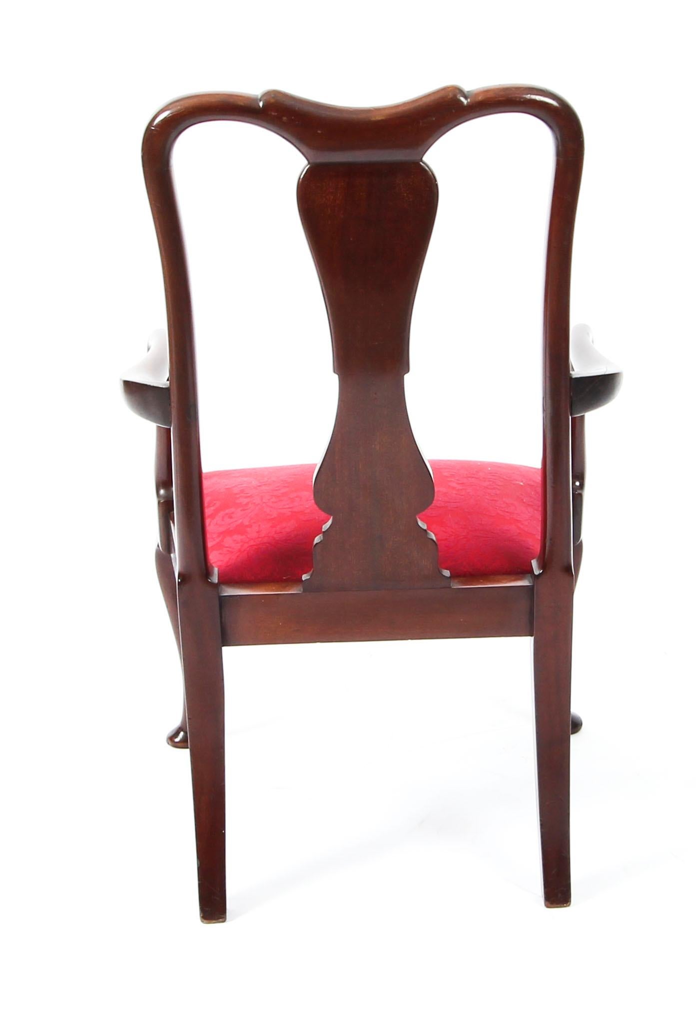 Early 20th Century Queen Anne Revival Mahogany Child's Chair For Sale 3