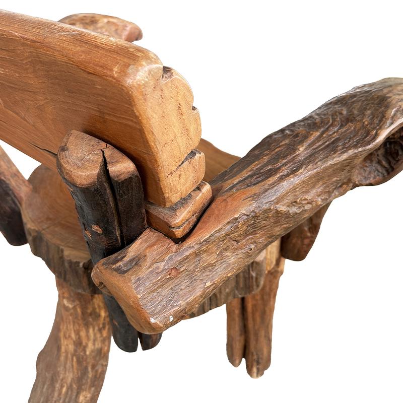 Début du 20ème siècle Début du 20e siècle Chaise en bois Raw Edges en vente