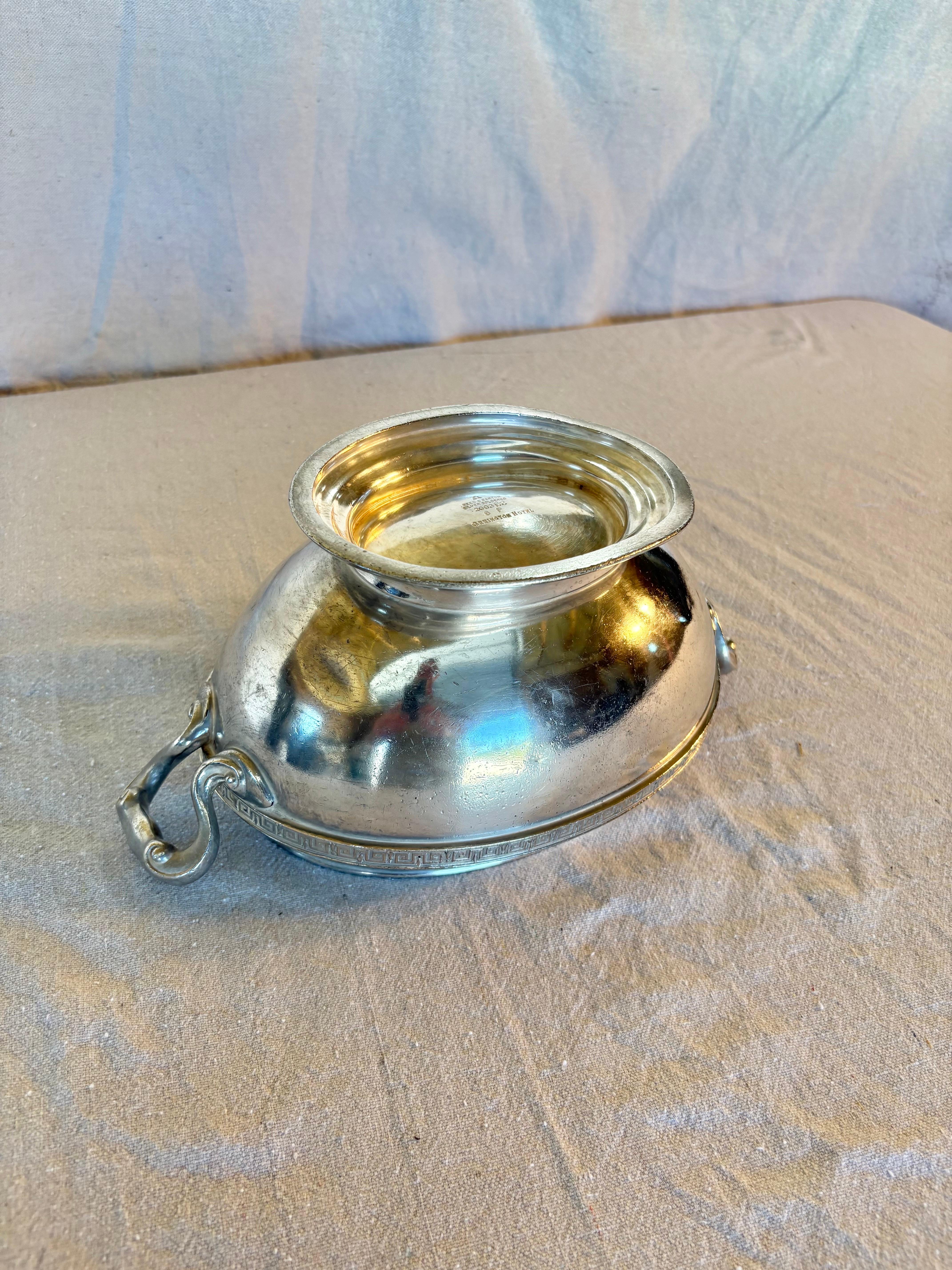 Early 20th Century Reed & Barton Orrington Hotel Silver Silverplate Tureen For Sale 6