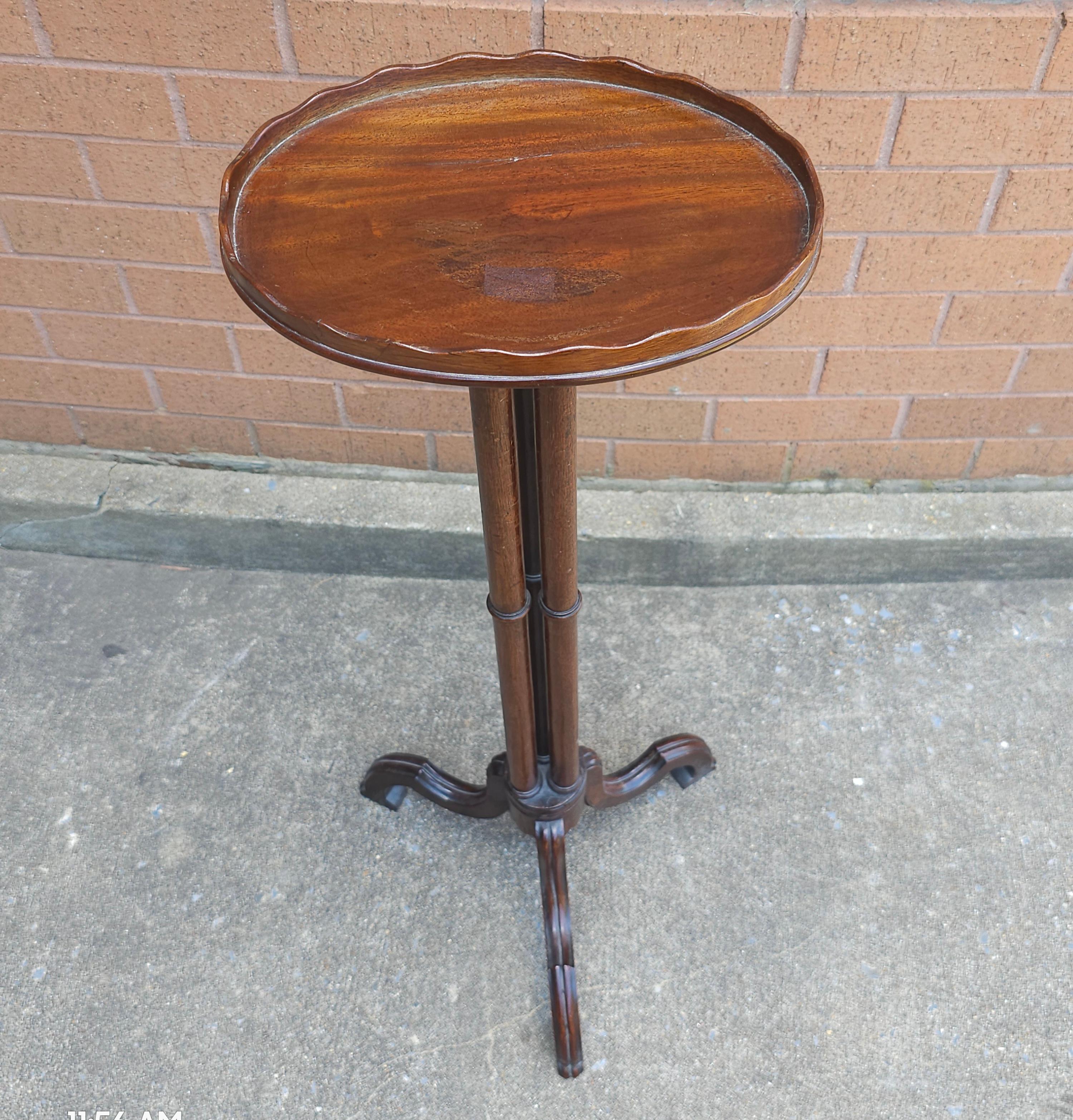 Unknown Early 20th Century Regency Style Tripod Mahogany Pedestal Plant Stand For Sale