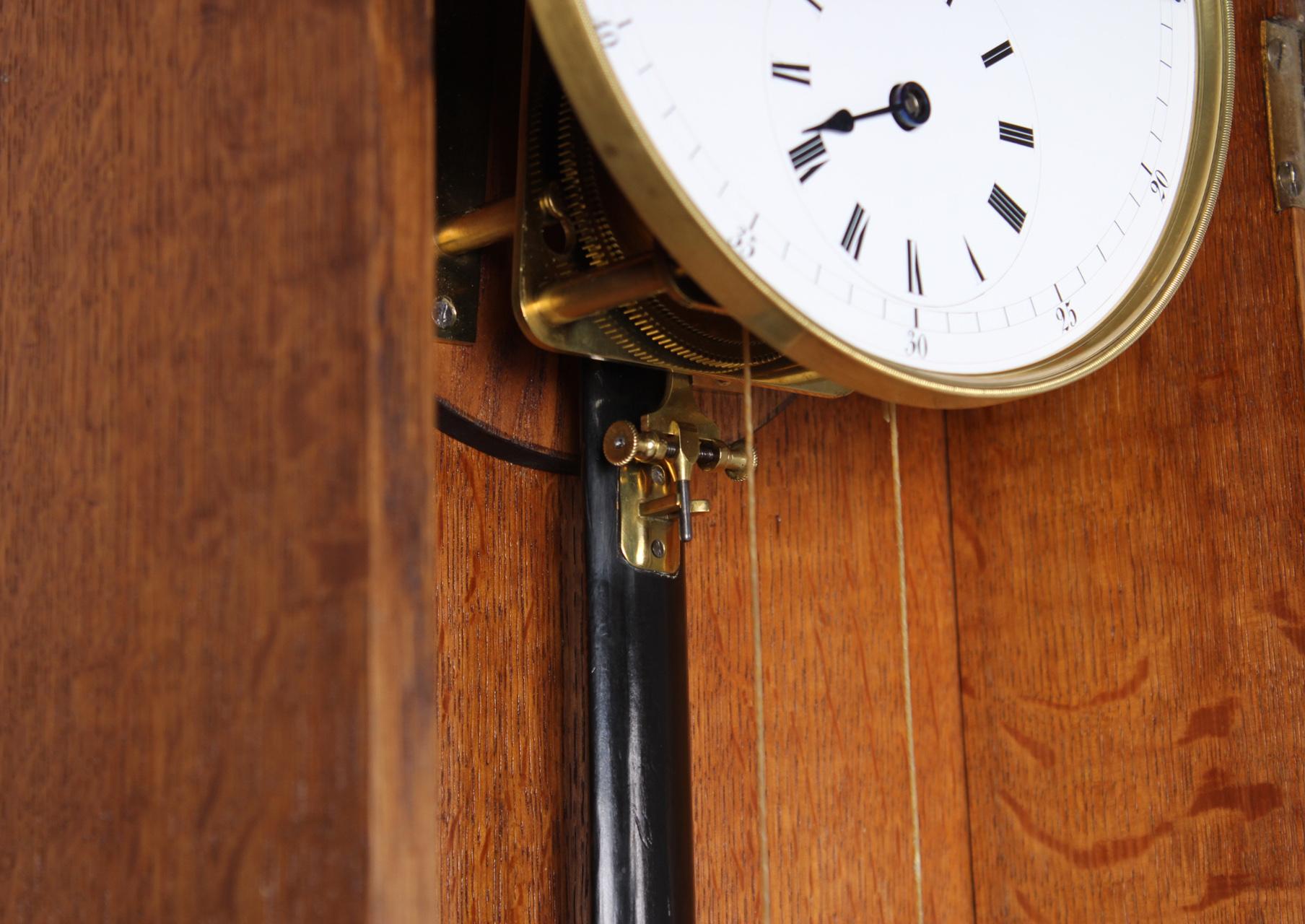 European Early 20th Century Regulator Wall Clock with Second Pendulum, Oak