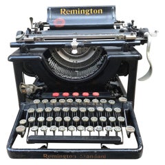 Early 20th Century Remington Metal and Steel Typewriter in Black Color