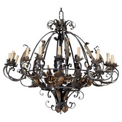 Early 20th Century Renaissance Style Large Wrought Iron Chandelier with 20 Bulbs