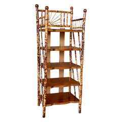 Scaffale Etagere in bambù bruciato inglese restaurato dei primi del Novecento
