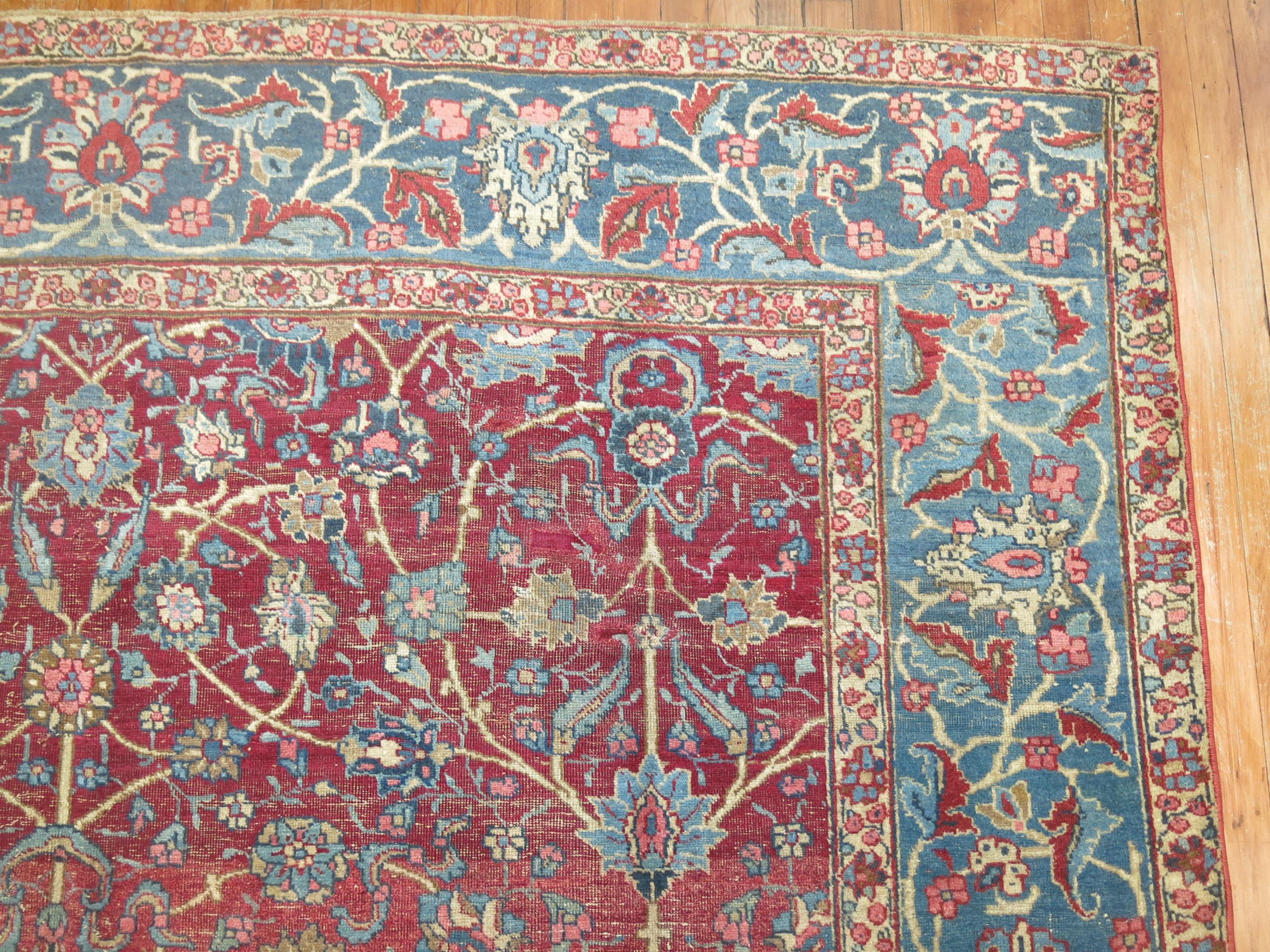 Early 20th Century Room Size Antique Persian Tabriz Rug In Good Condition For Sale In New York, NY