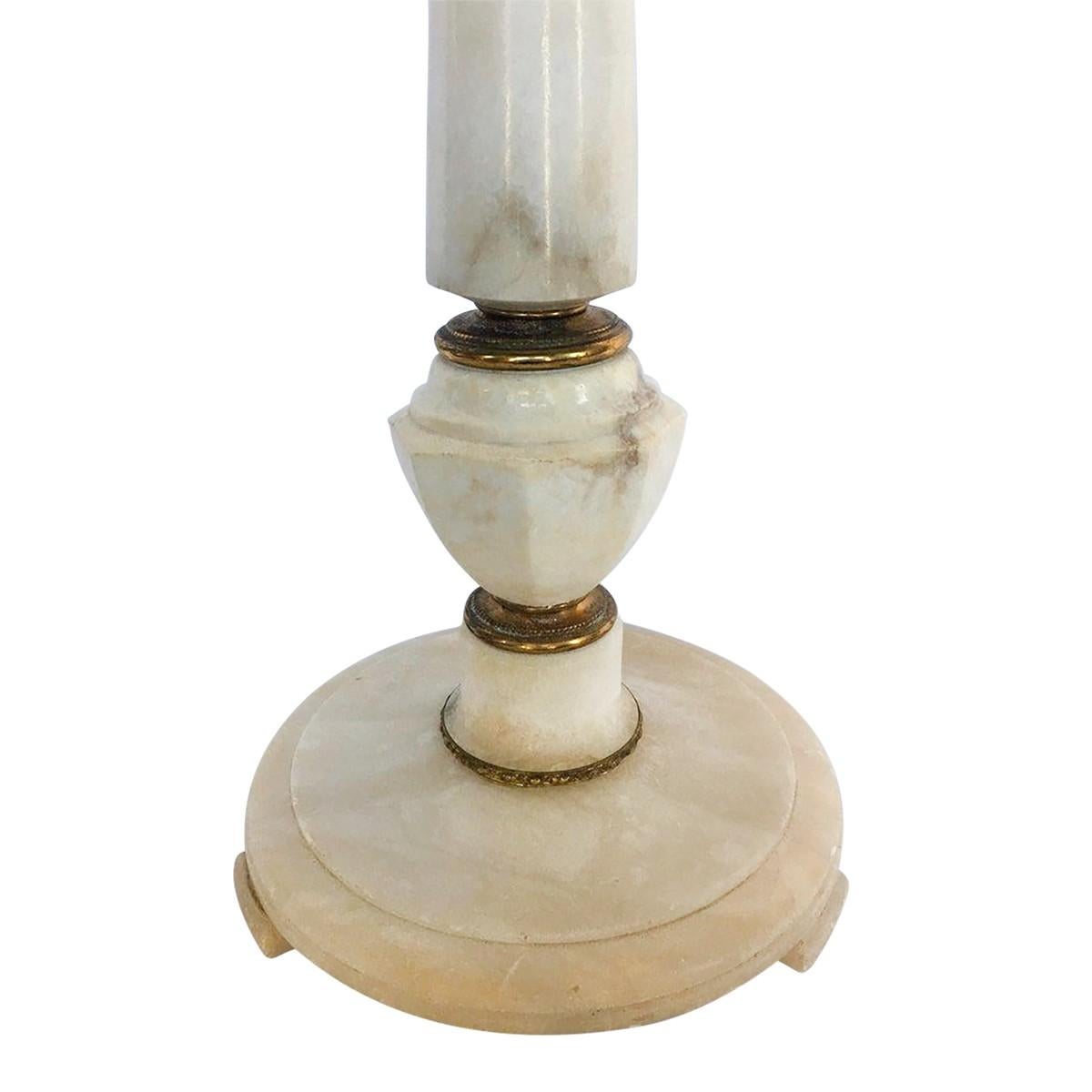 Hollywood Regency Early 20th Century Round Alabaster Marble Pedestal Drinks Side Spot Table, Italy
