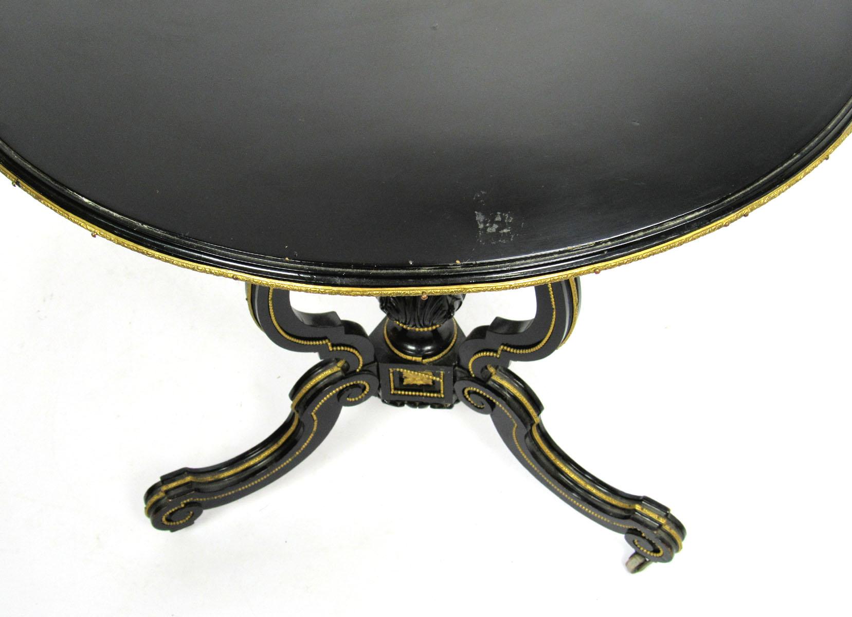 Early 20th Century Round Side Table 6