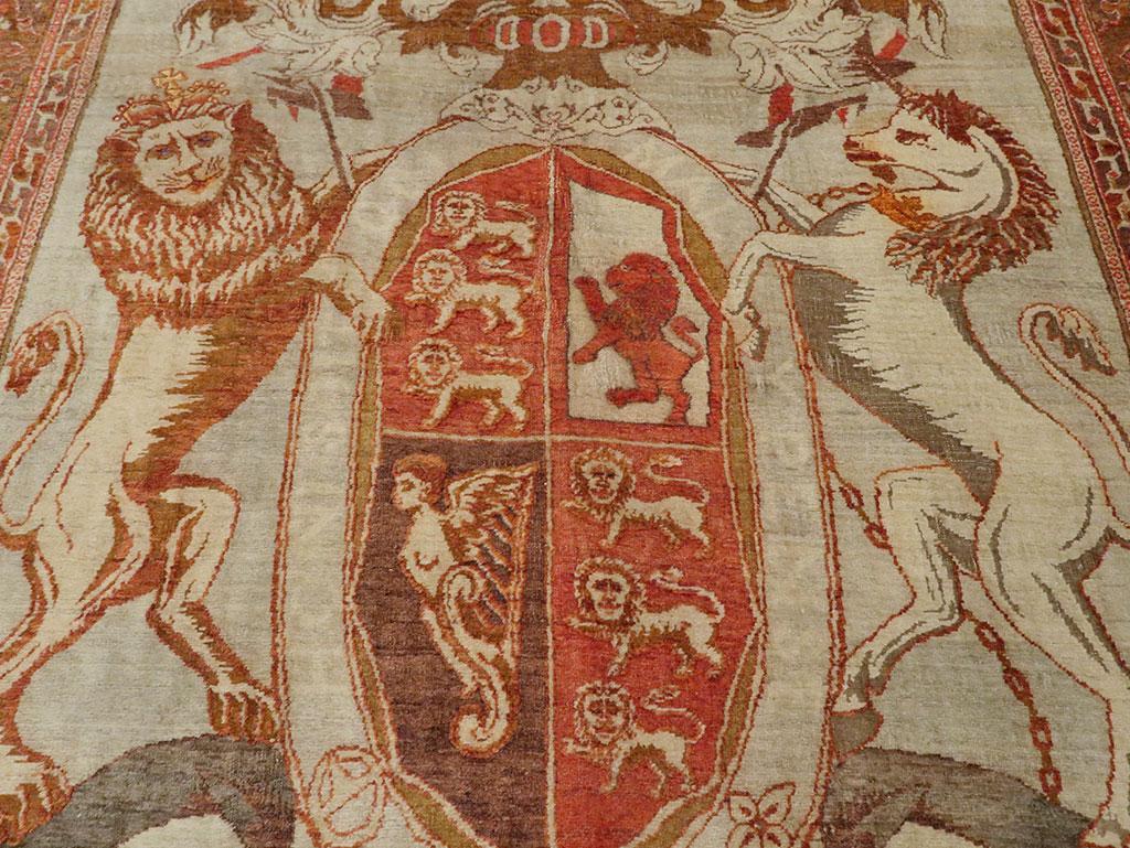 Wool Early 20th Century 'Royal Coat of Arms of the United Kingdom' Accent Rug For Sale