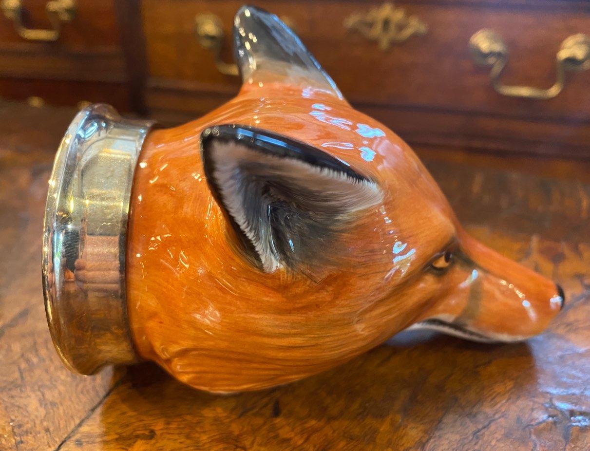 Early 20th Century Royale Stratford English Porcelain Fox Stirrup Cup In Good Condition In Middleburg, VA