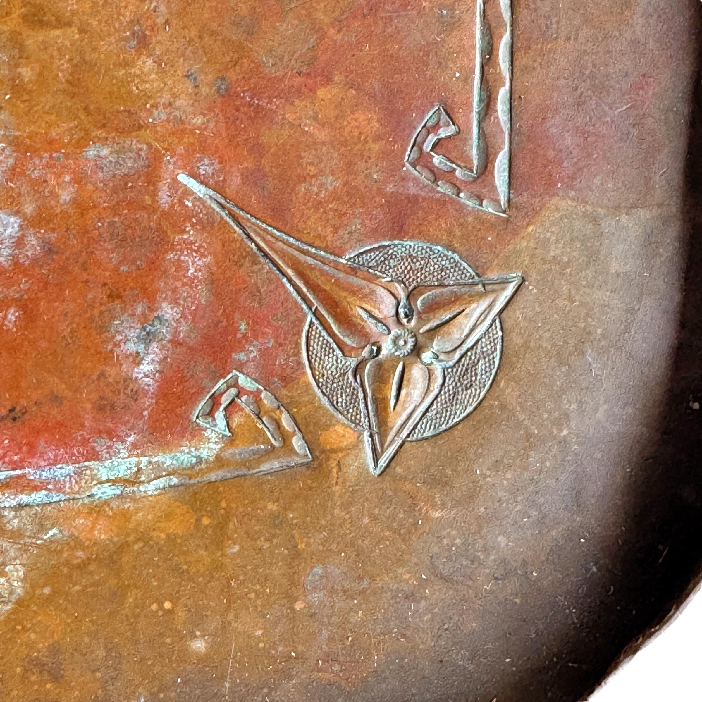 Early 20th Century Roycroft Hammered Copper Tray For Sale 6