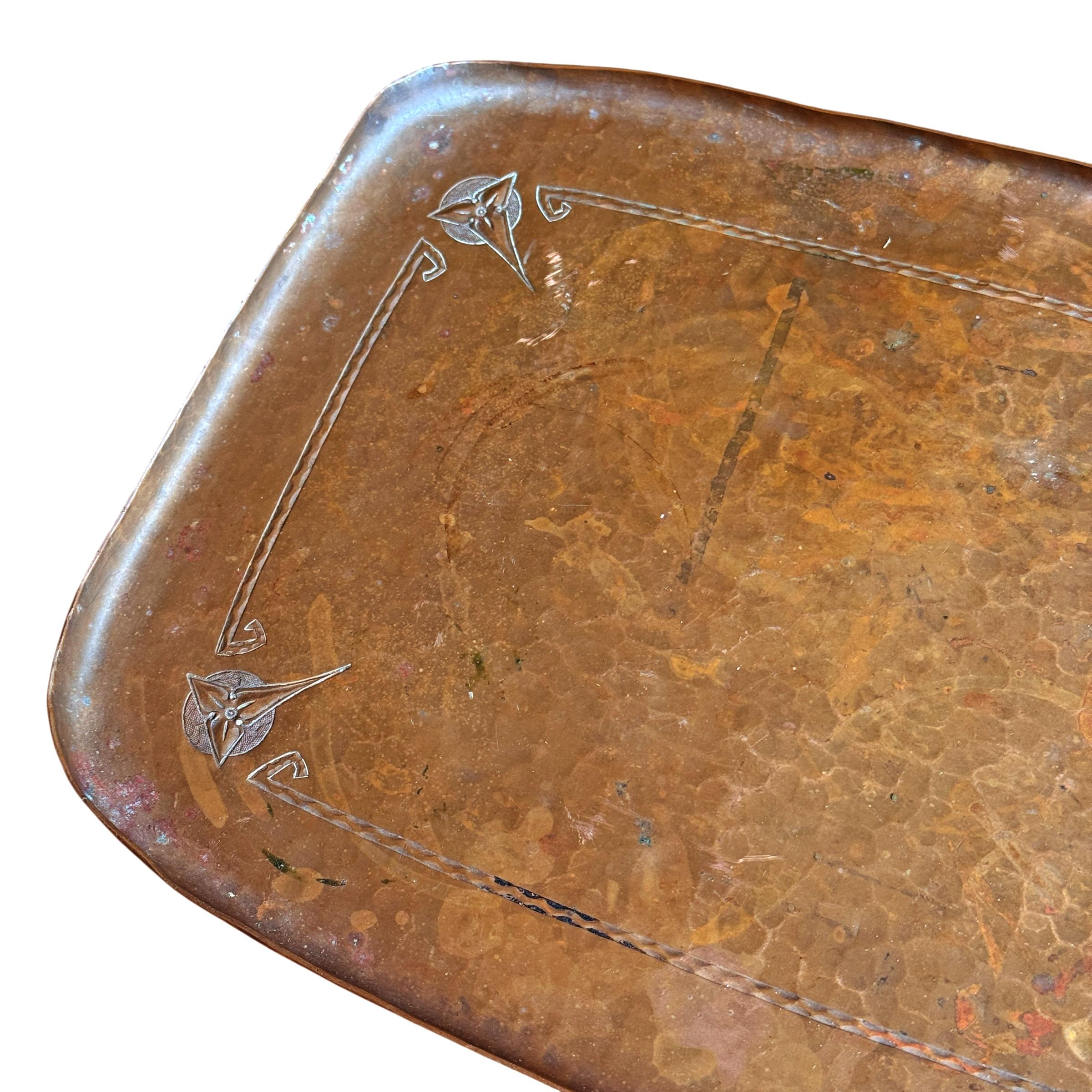 Early 20th Century Roycroft Hammered Copper Tray For Sale 3