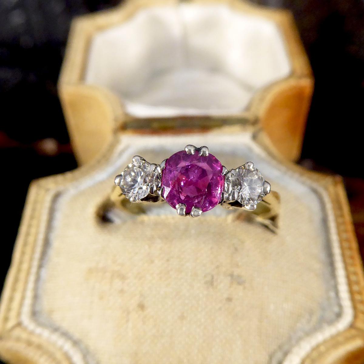 Early 20th Century Ruby and Diamond Three Stone Ring in 18ct Yellow Gold & Plat 4