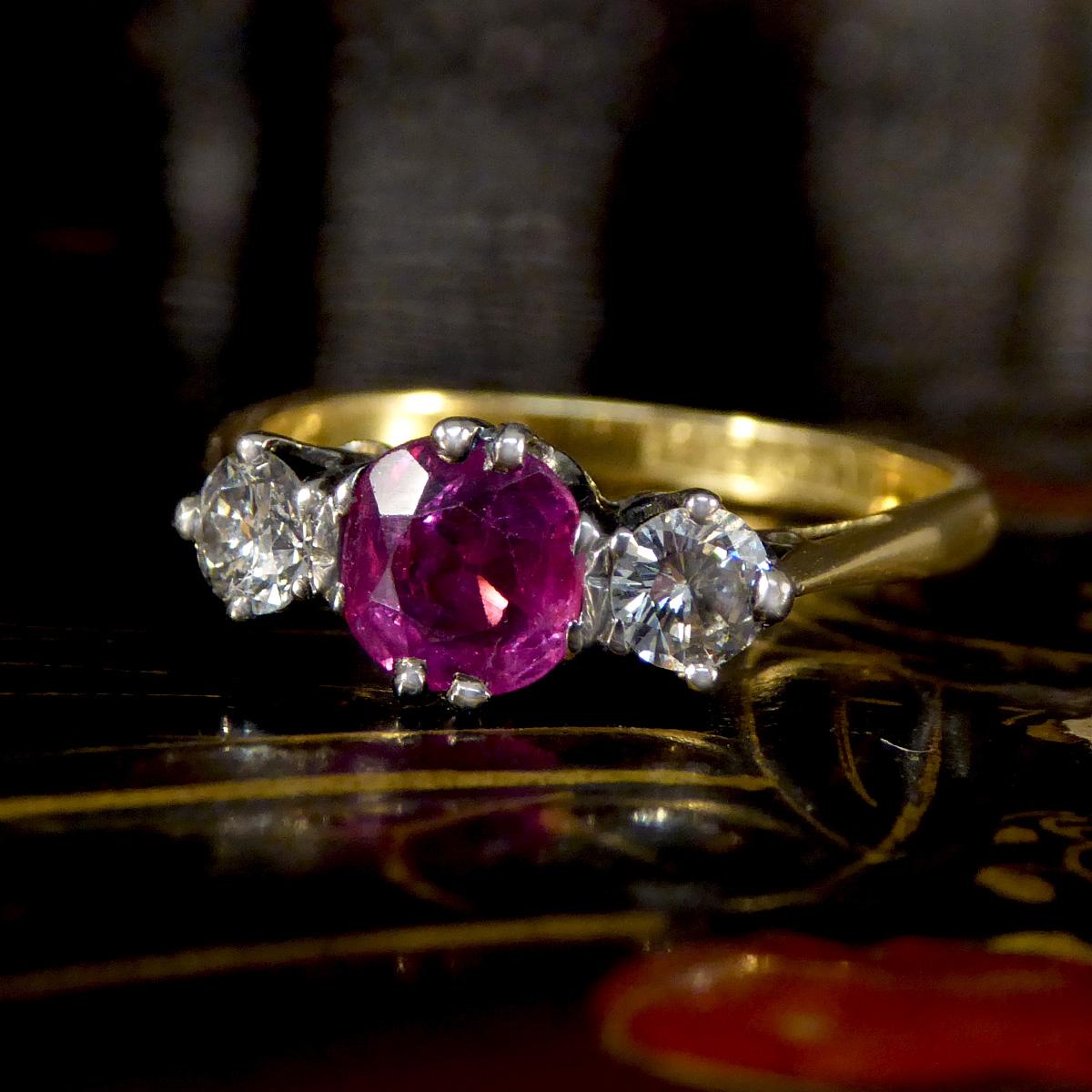 Early 20th Century Ruby and Diamond Three Stone Ring in 18ct Yellow Gold & Plat 2