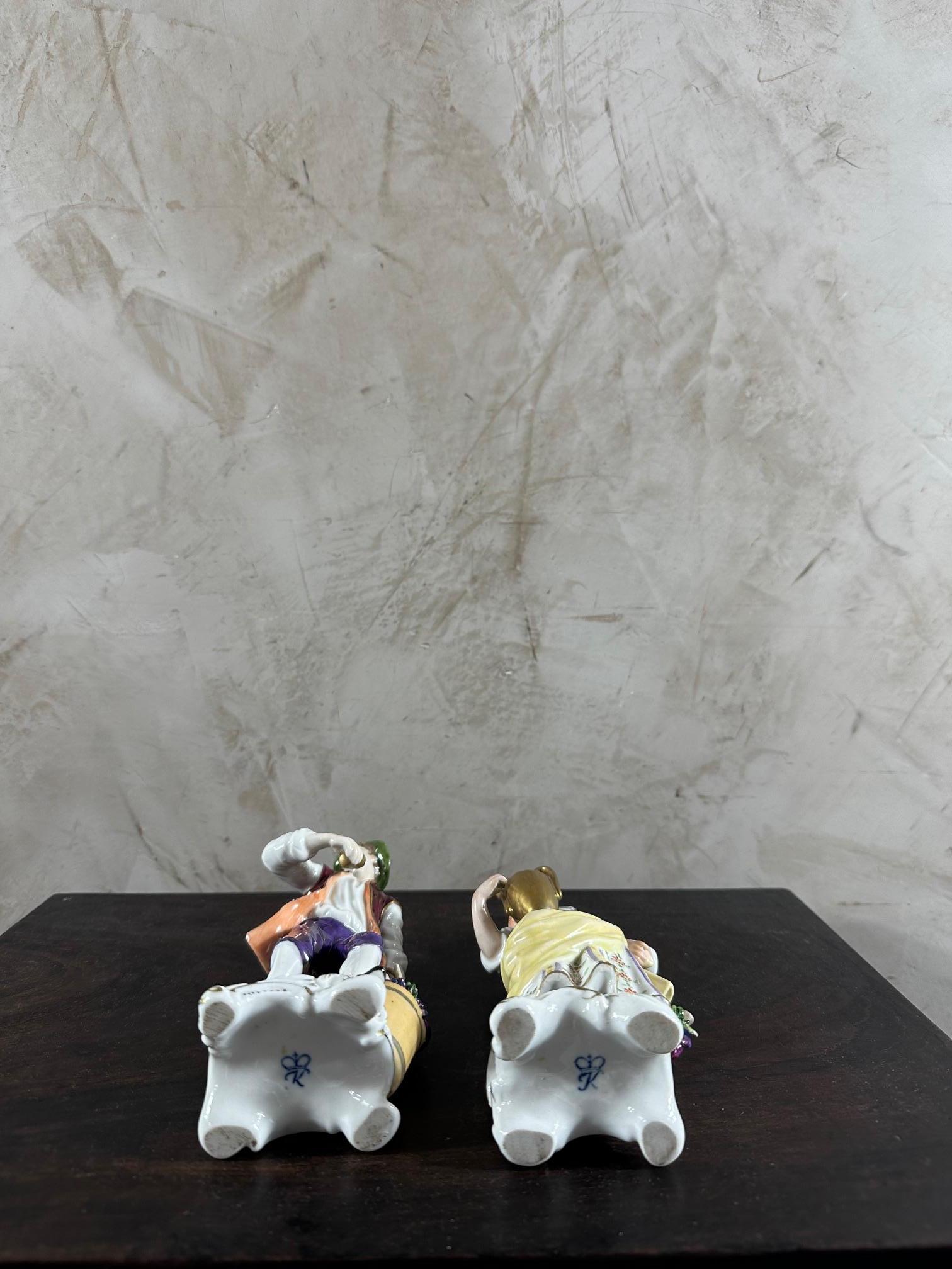 Early 20th century Rudolf Kammer Porcelain Pair of Figurative Statue 3