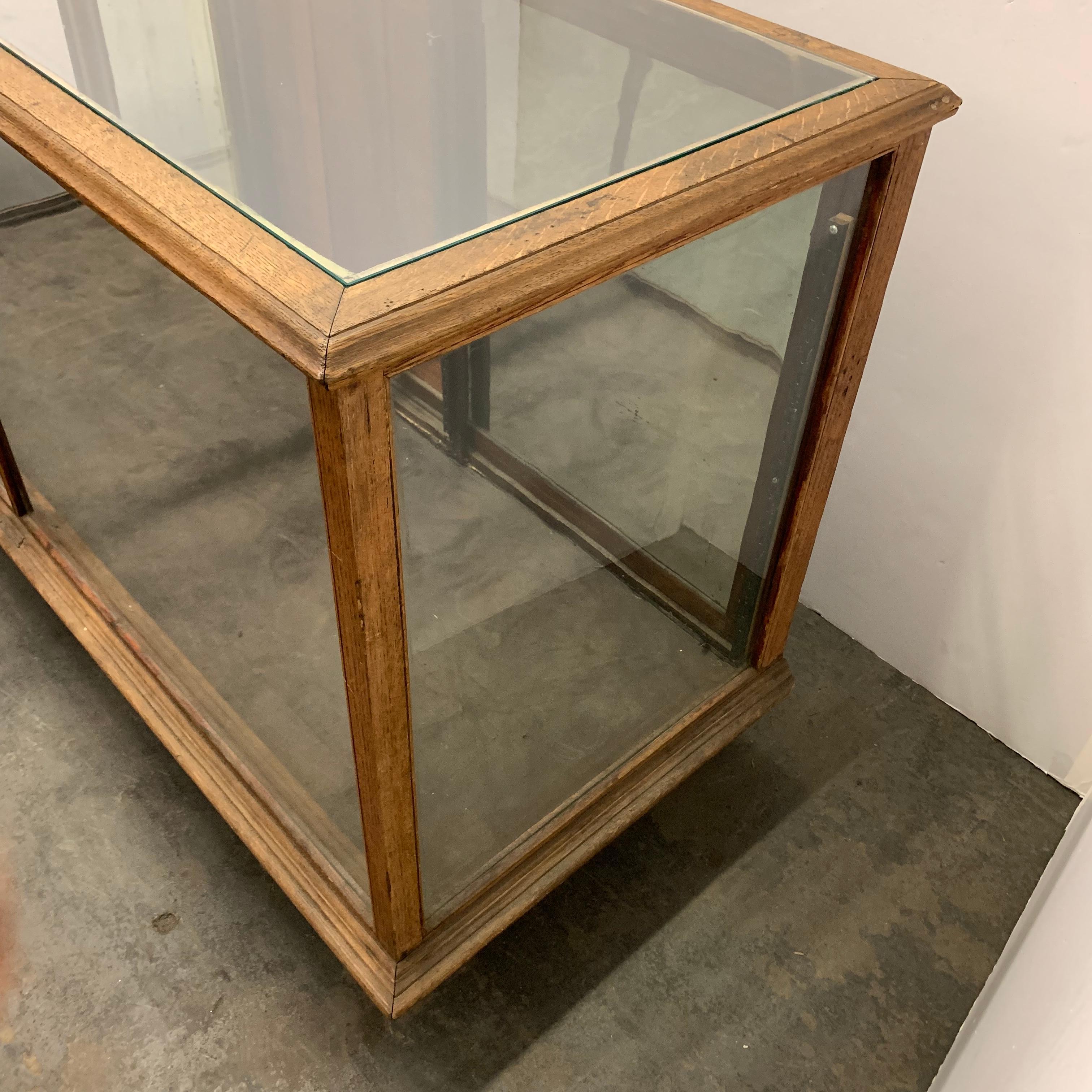 Early 20th Century Russel & Sons Wooden Glass Top Floor Display Case Vitrine 14
