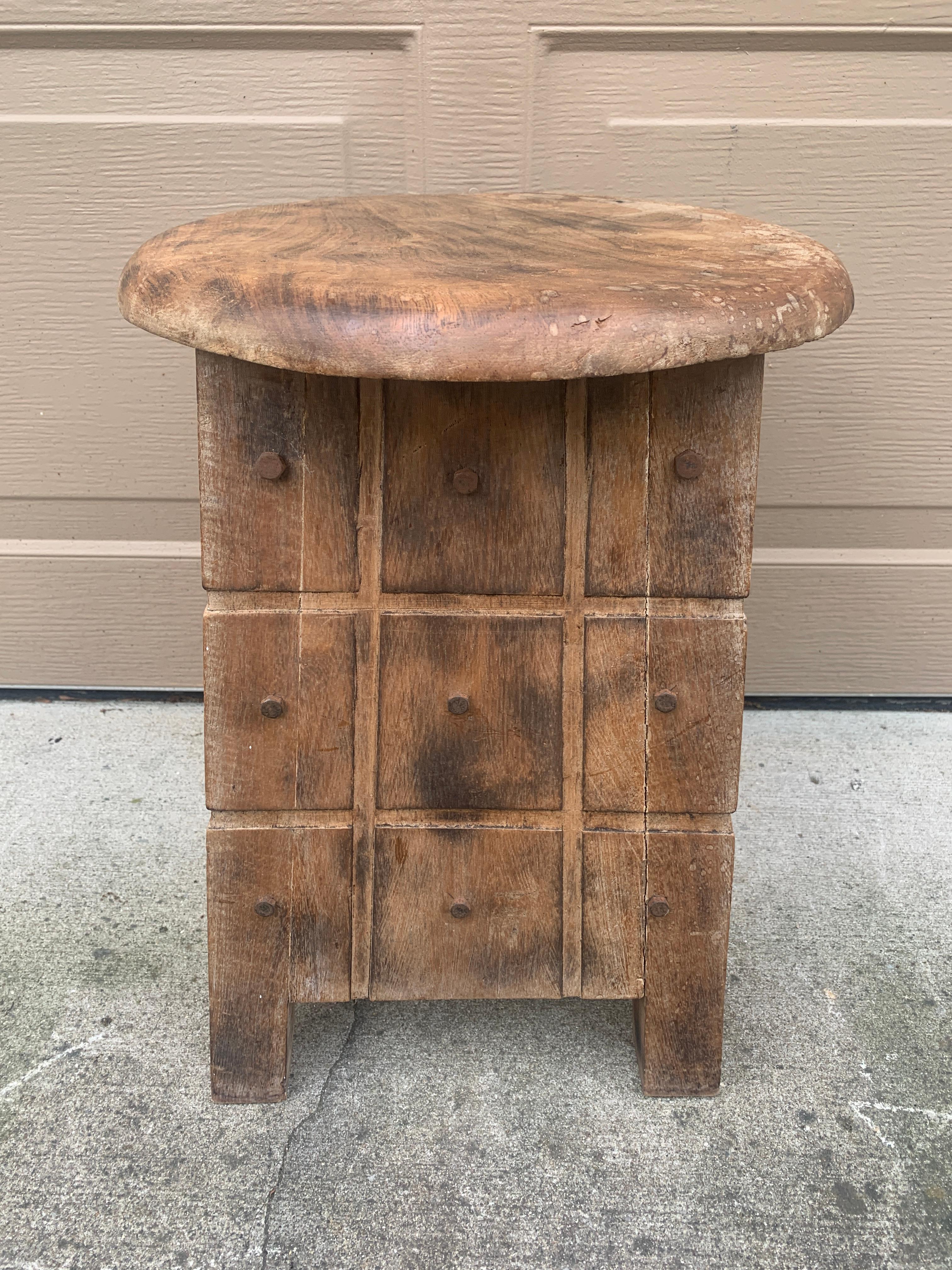 A charming hand made rustic Folk Art stool or side table, the perfect size for use as a drinks table next to a chair, or to place towels on in the bathroom. 

USA, Early 20th Century

Measures: 13.5