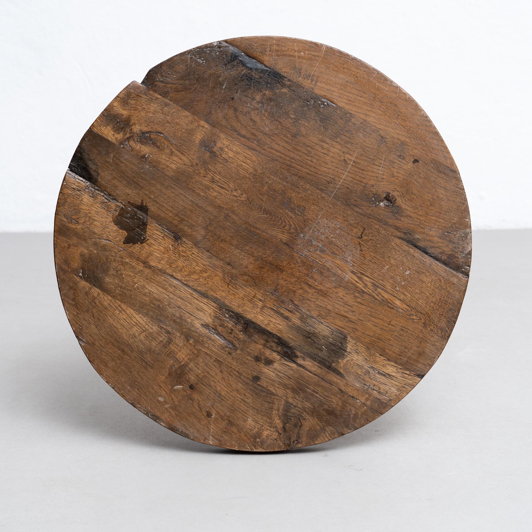 Early 20th Century Rustic French Round Table in Wood 6