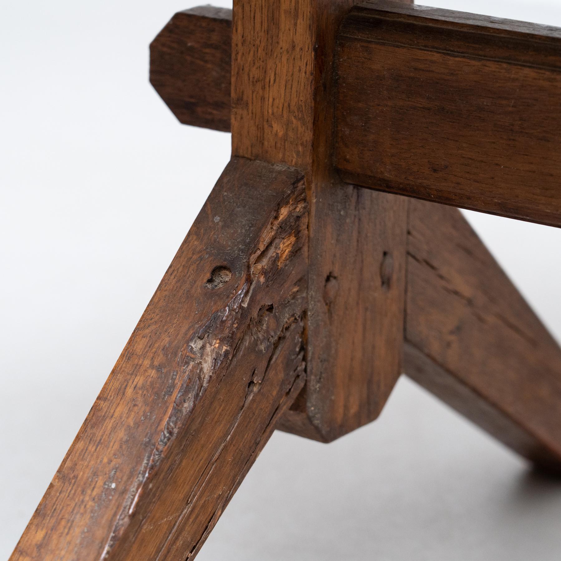 Early 20th Century Rustic French Side Table in Wood For Sale 6