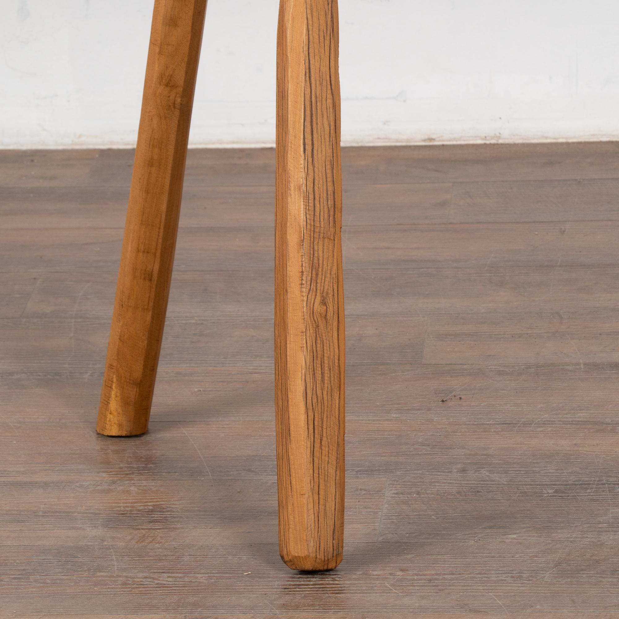Early 20th Century Rustic Peg Leg Console Table from Hungary For Sale 6