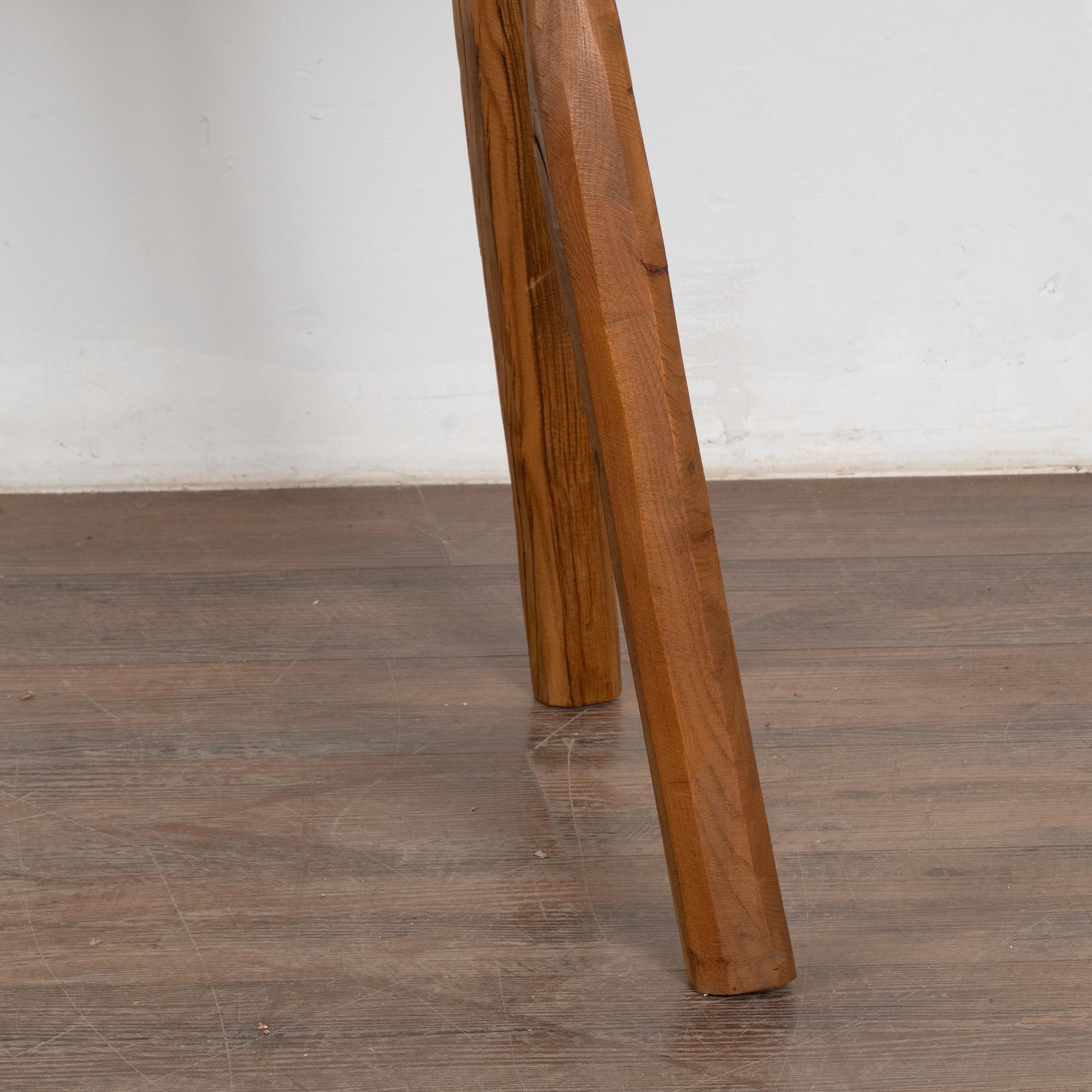 Early 20th Century Rustic Peg Leg Console Table from Hungary For Sale 8