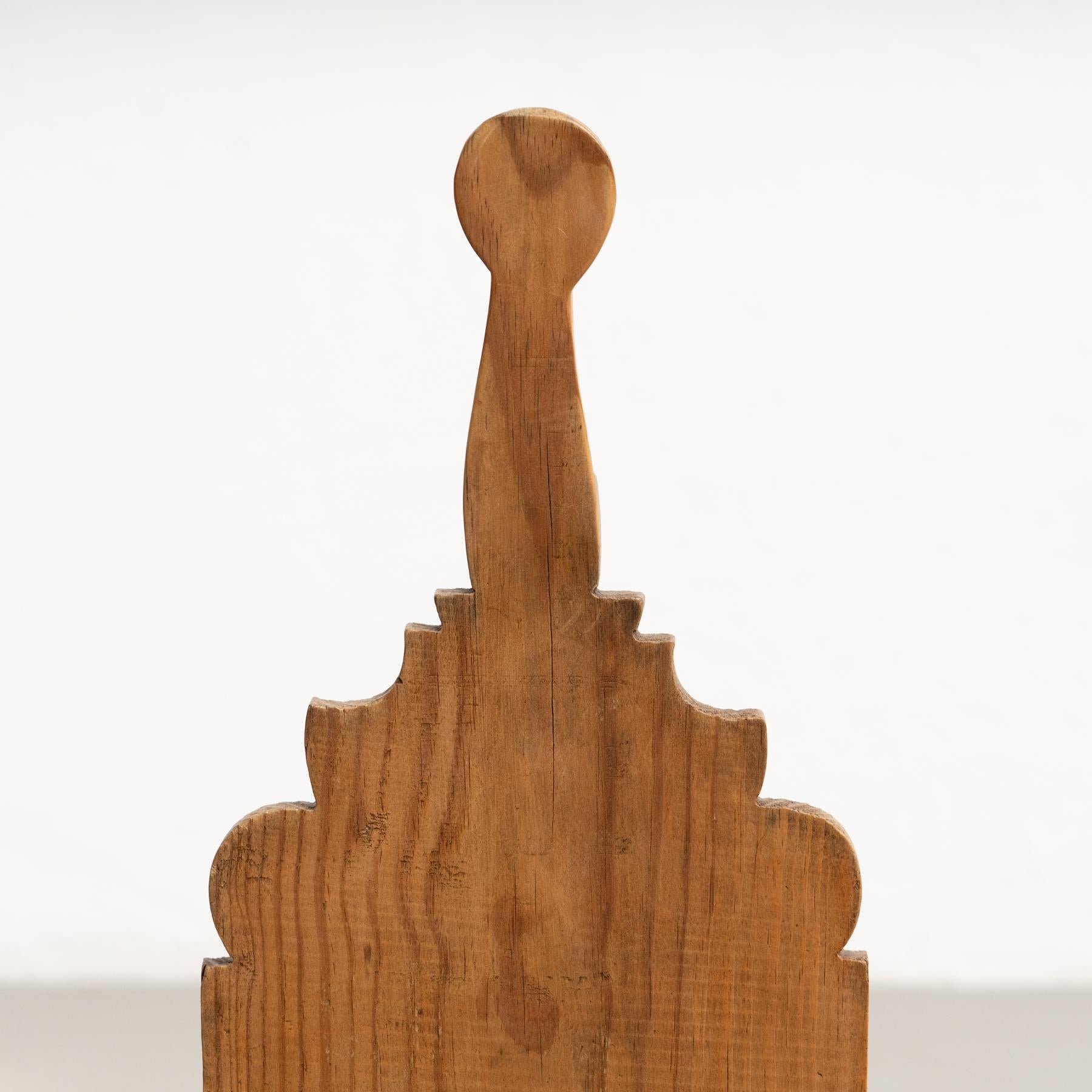 Rustikale skulpturale Holzbroom-Schubladenschale aus dem frühen 20. Jahrhundert im Angebot 6