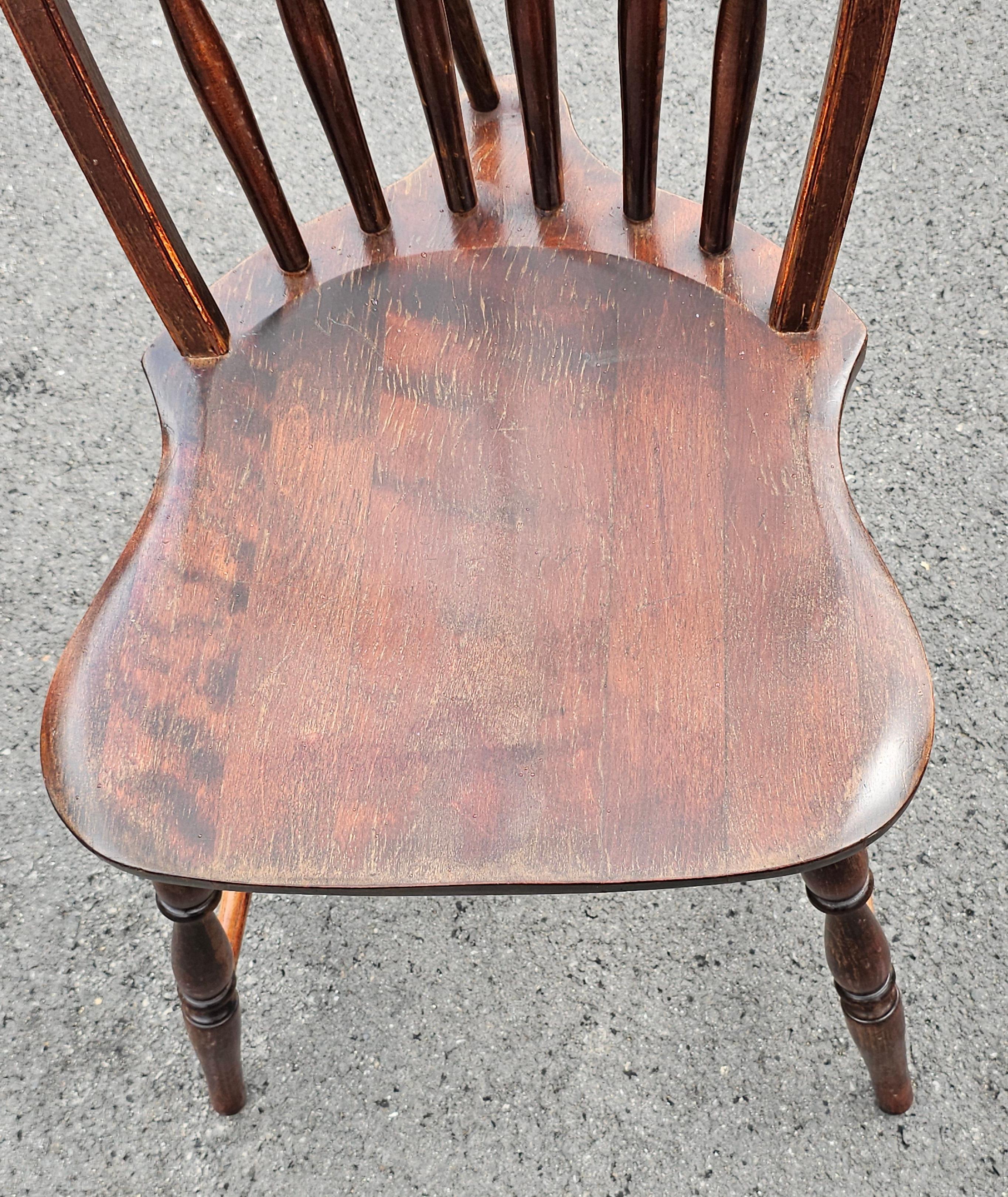 Anfang des 20. Jahrhunderts S. Bent and Bros. Oak Brace Back Windsor Chair im Zustand „Gut“ im Angebot in Germantown, MD