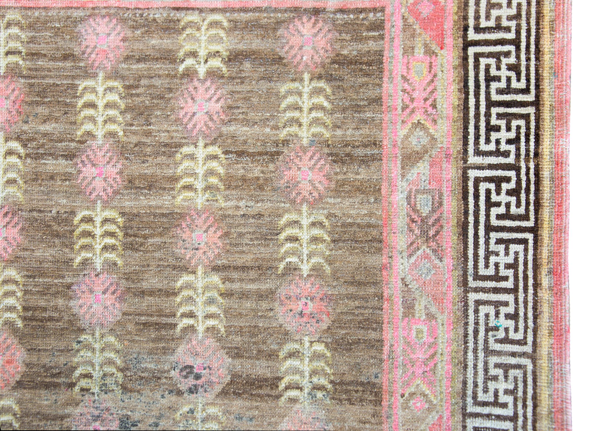 Hand-Knotted Early 20th Century Samarghand Rug For Sale
