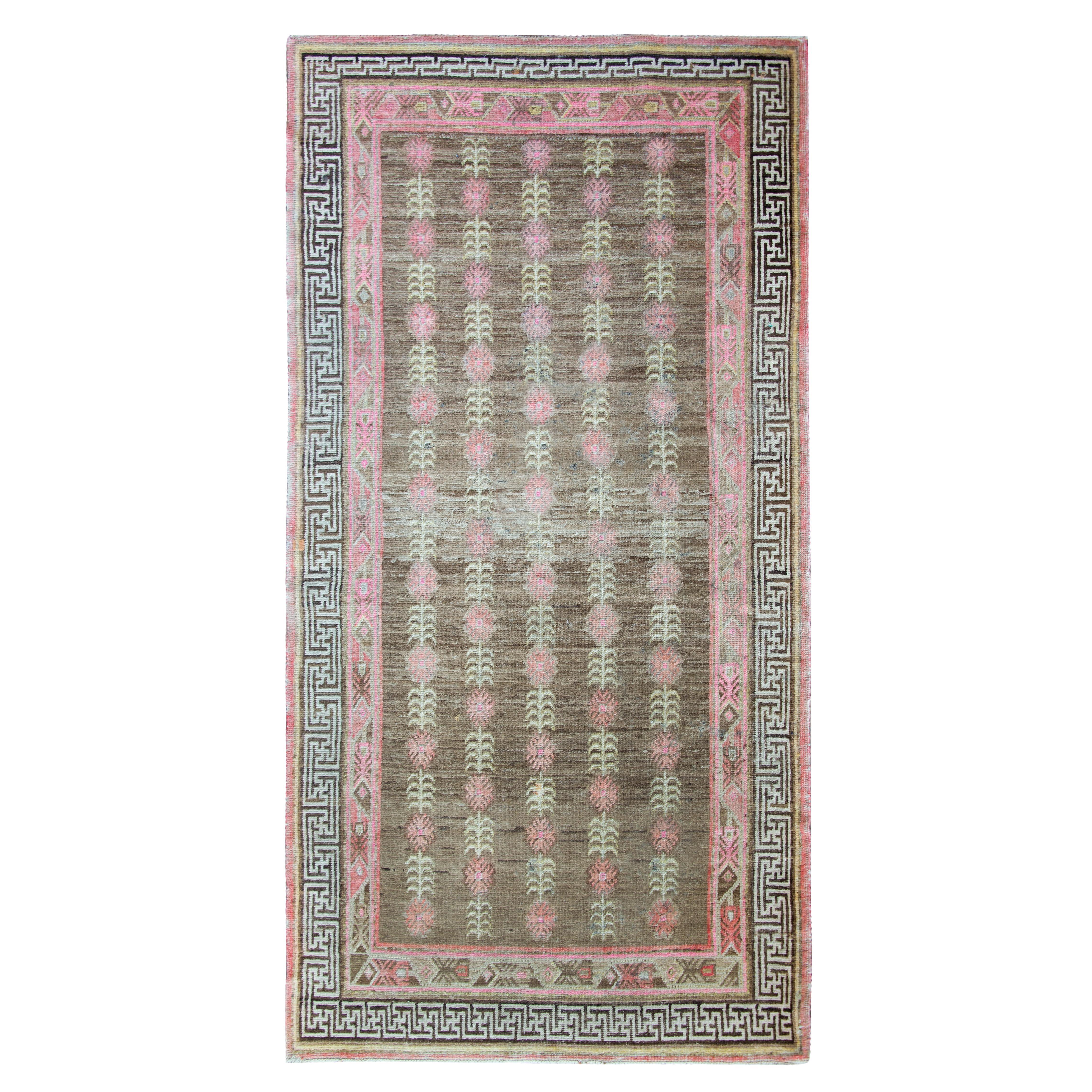 Early 20th Century Samarghand Rug For Sale