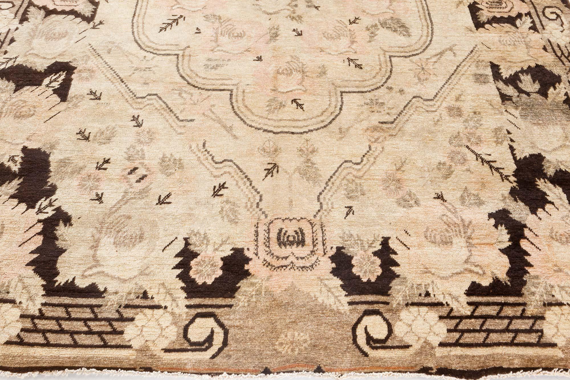 Hand-Knotted Early 20th Century Samarkand 'Khotan' Carpet For Sale