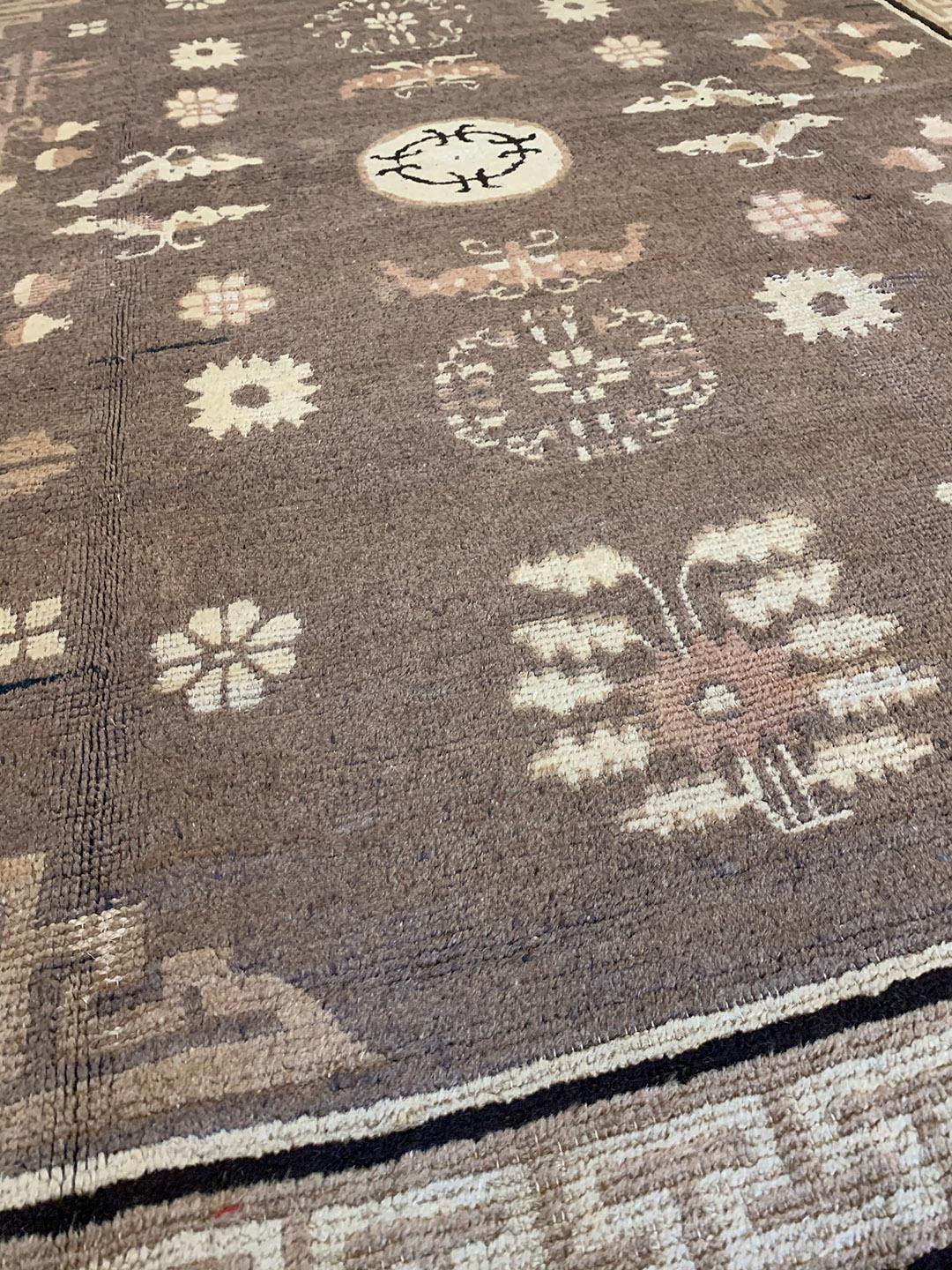 Hand-Woven Early 20th Century Samarkand Khotan Rug For Sale
