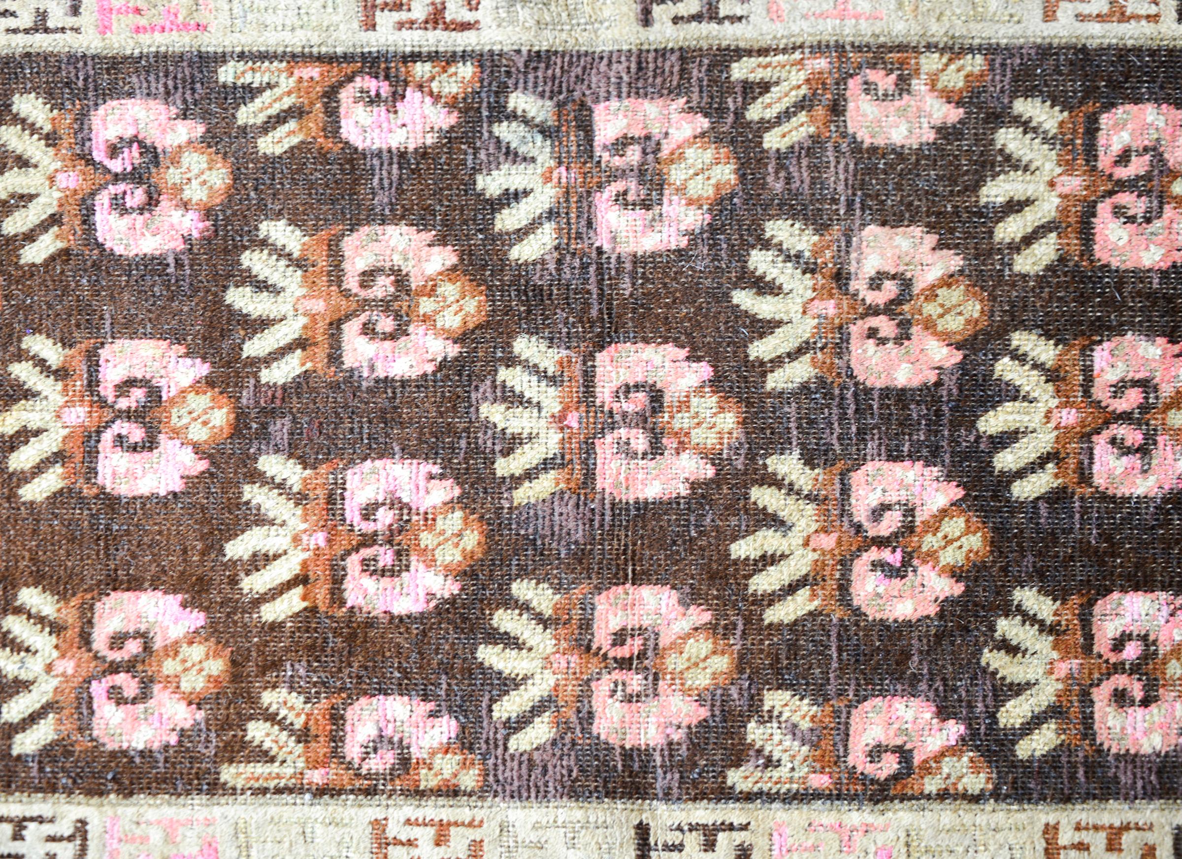 Khotan Early 20th Century Samarkand Rug For Sale