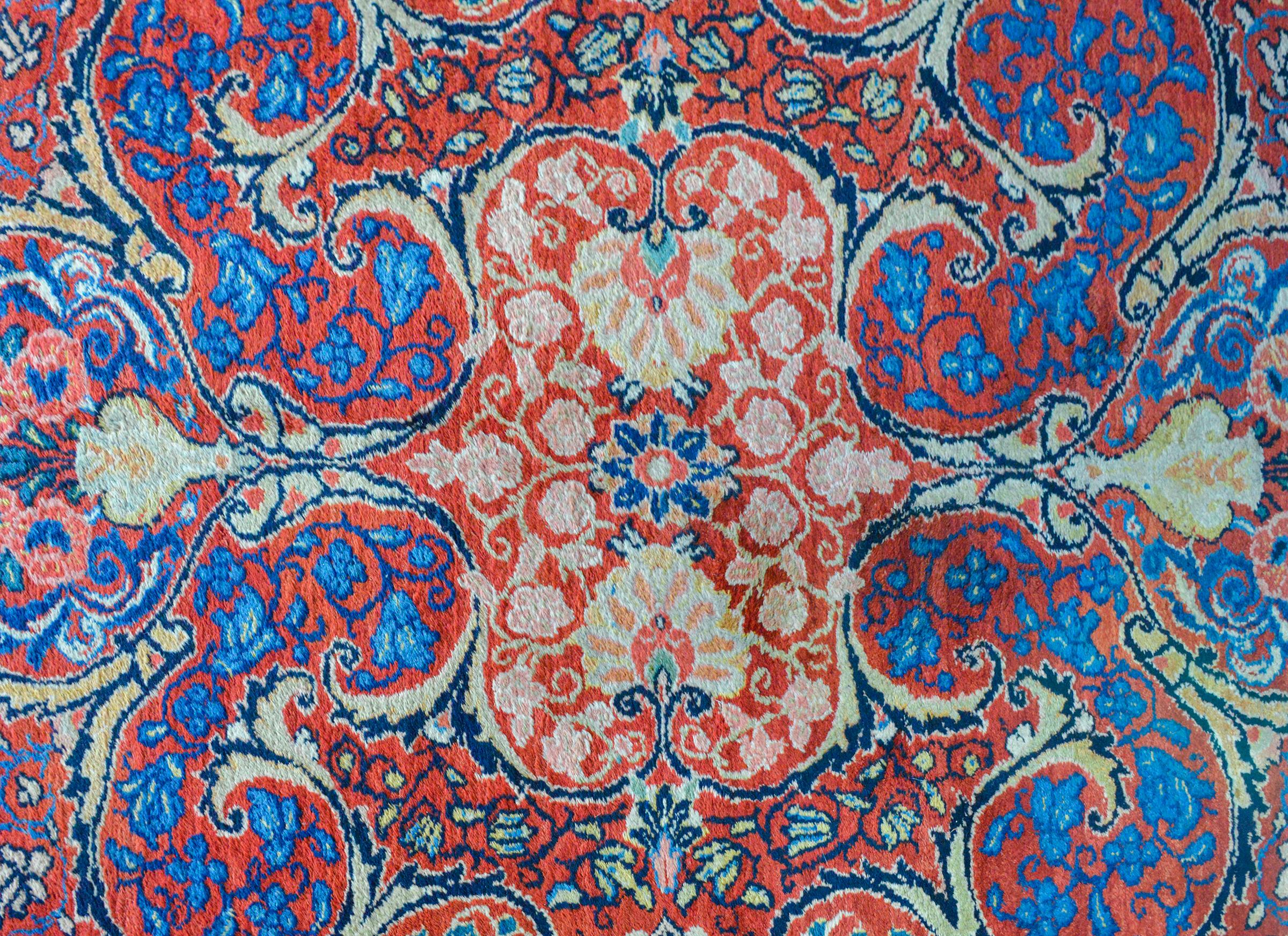 Sarouk Farahan Early 20th Century Sarouk Mahal For Sale