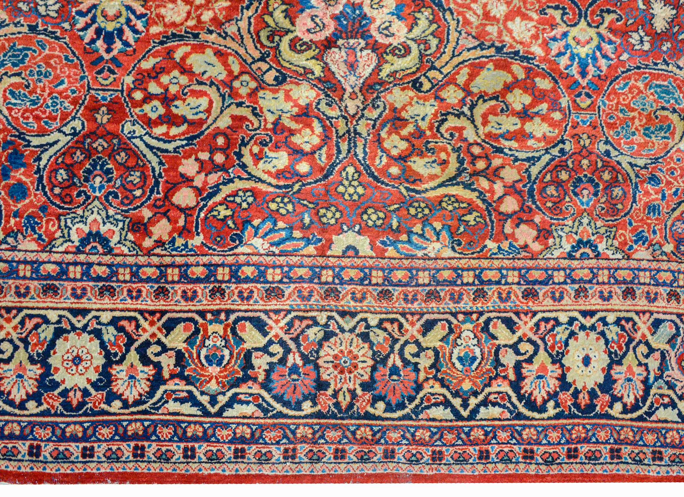 Wool Early 20th Century Sarouk Mahal For Sale