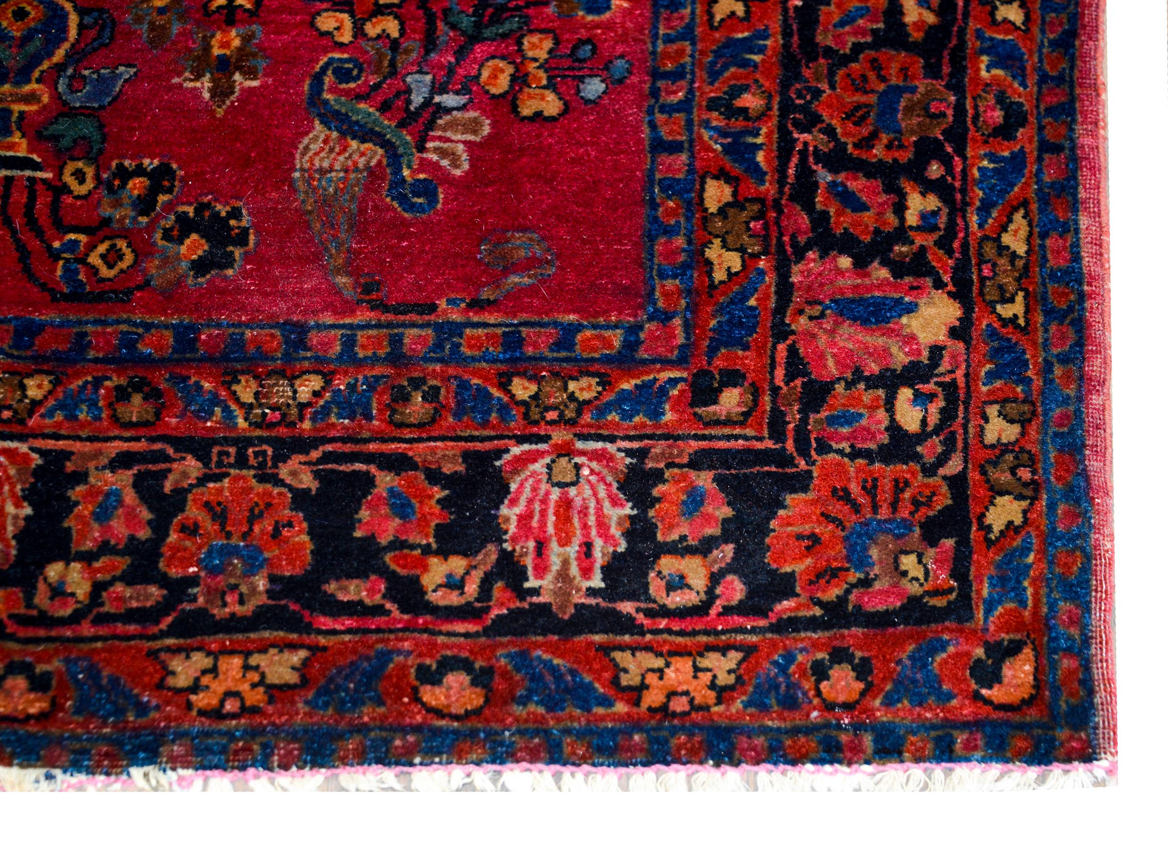 Sarouk-Teppich des frühen 20. Jahrhunderts im Angebot 2