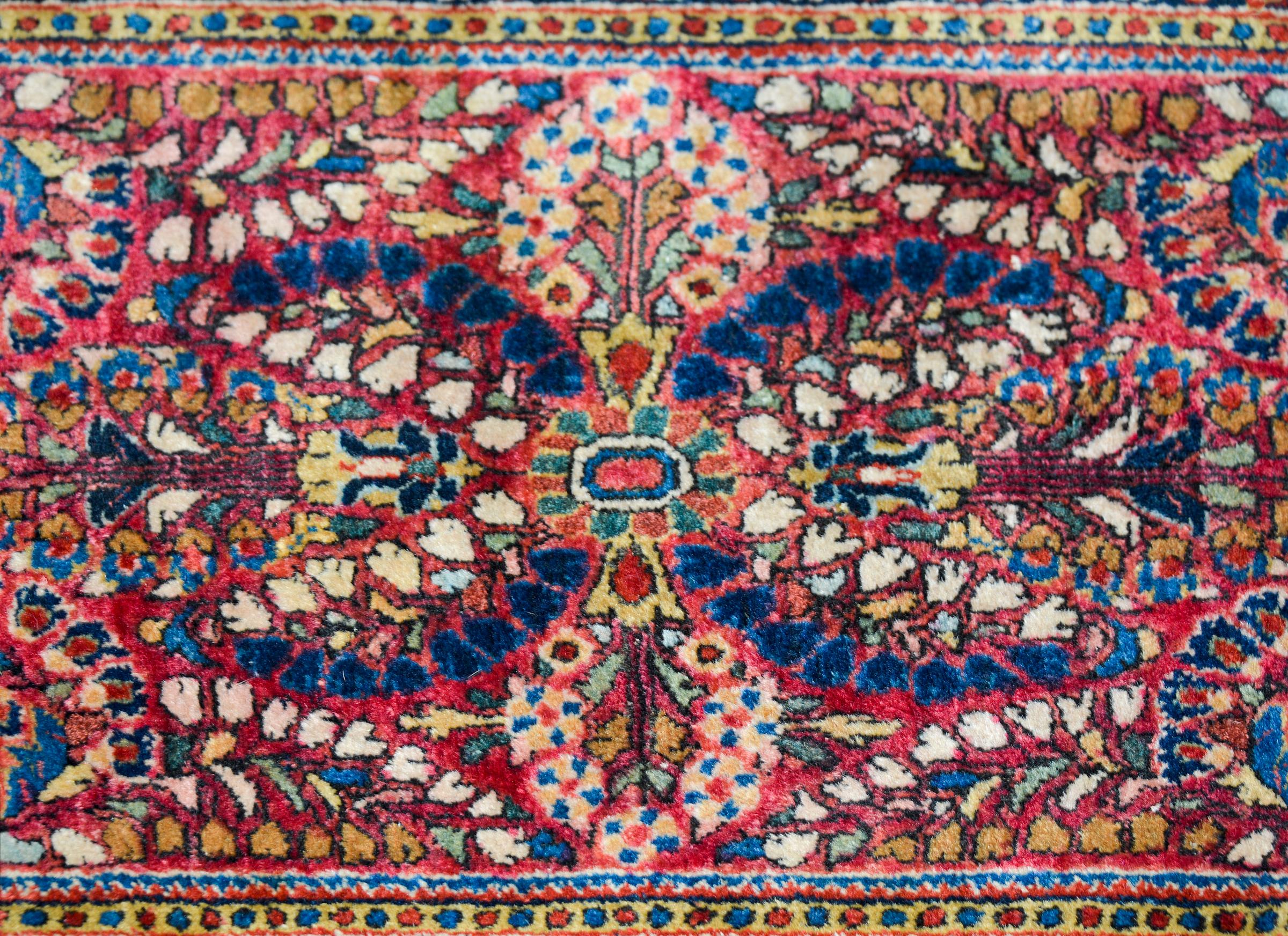 Sarouk Farahan Early 20th Century Sarouk Rug For Sale