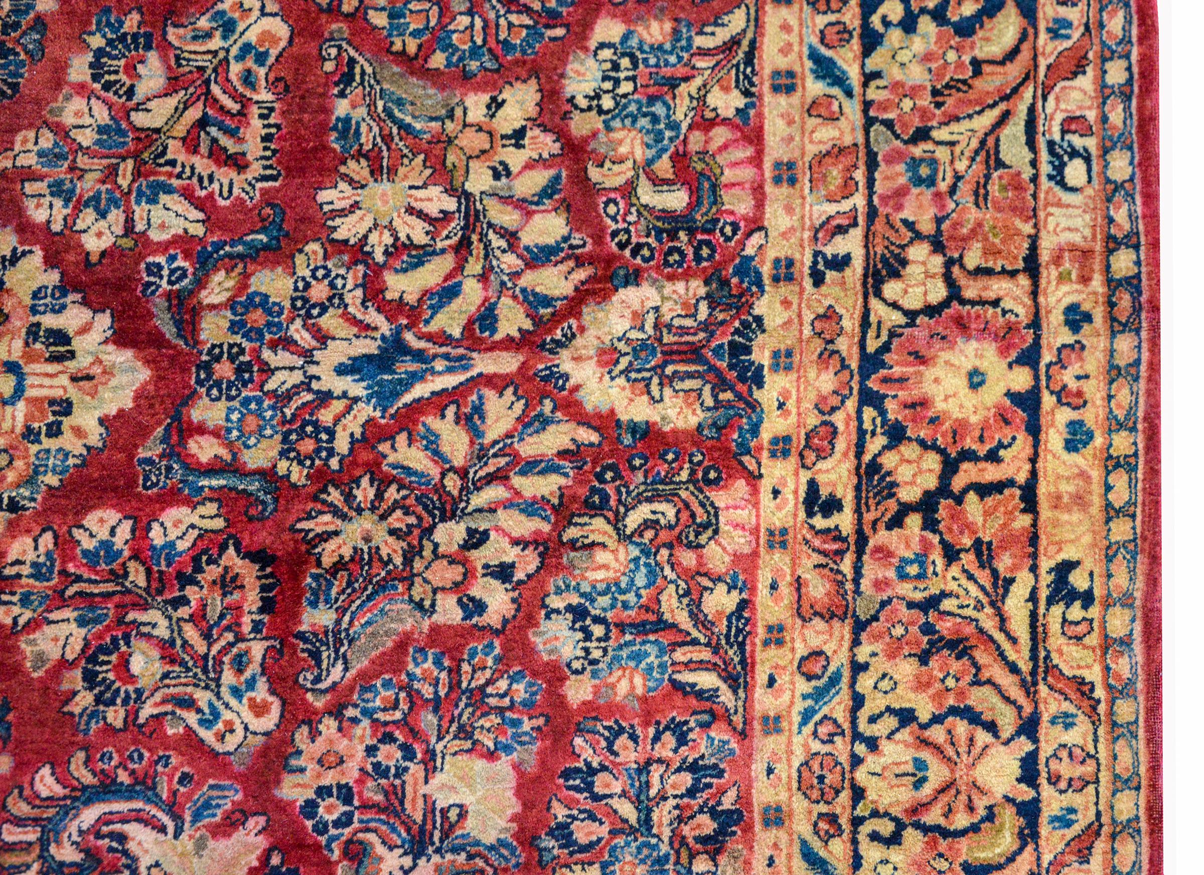 Mid-20th Century Early 20th Century Sarouk Rug For Sale