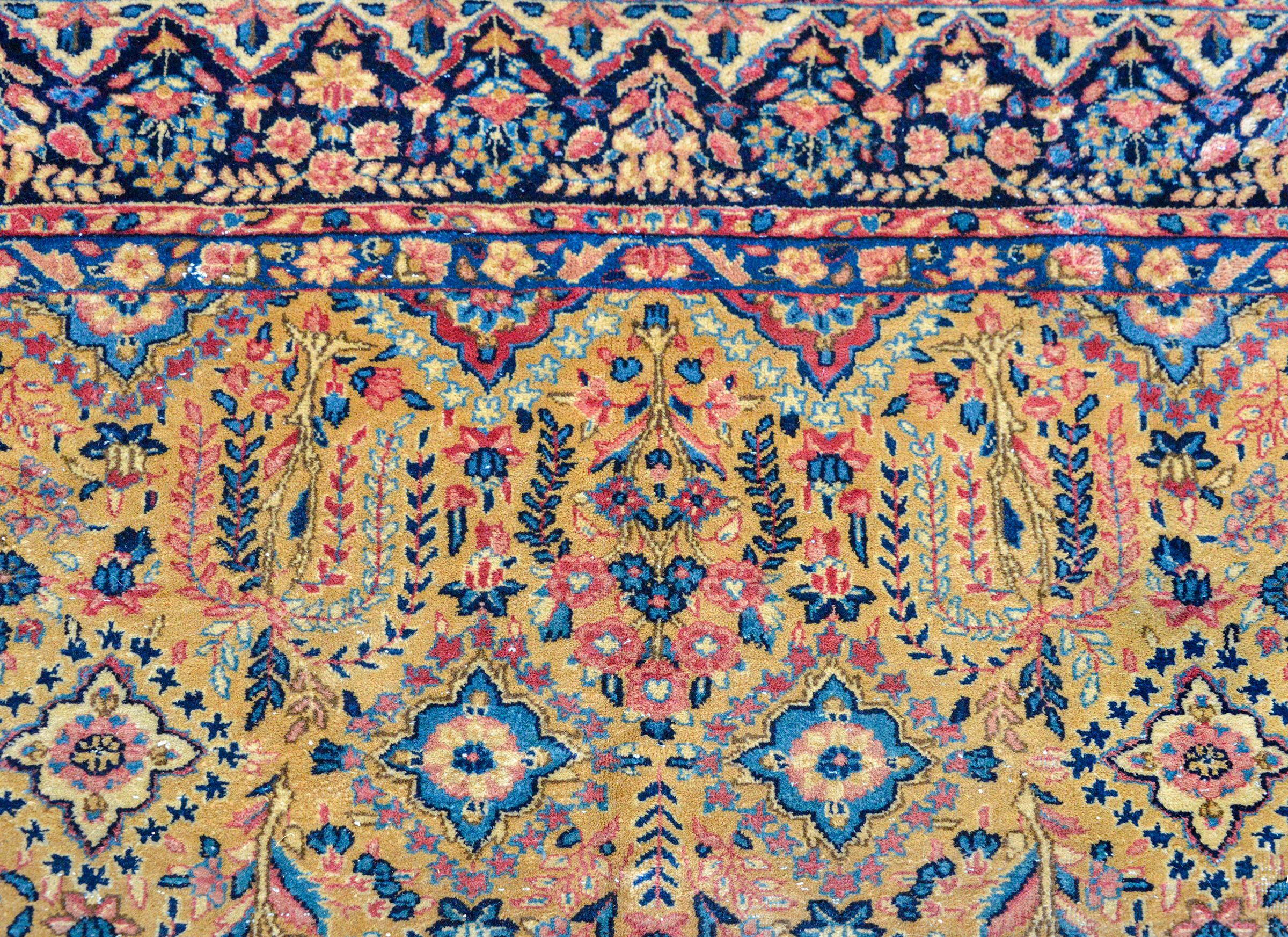 Mid-20th Century Early 20th Century Sarouk Rug For Sale