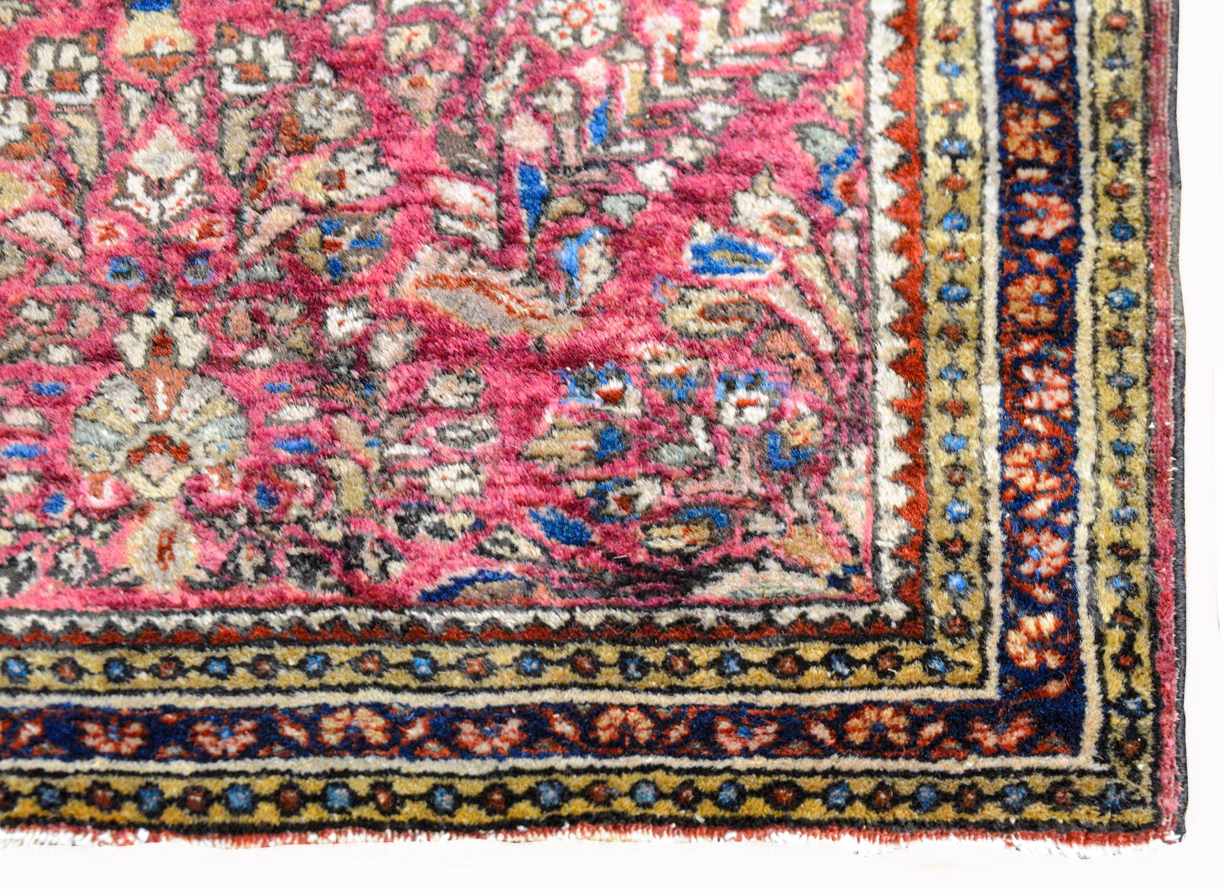 Early 20th Century Sarouk Rug 1