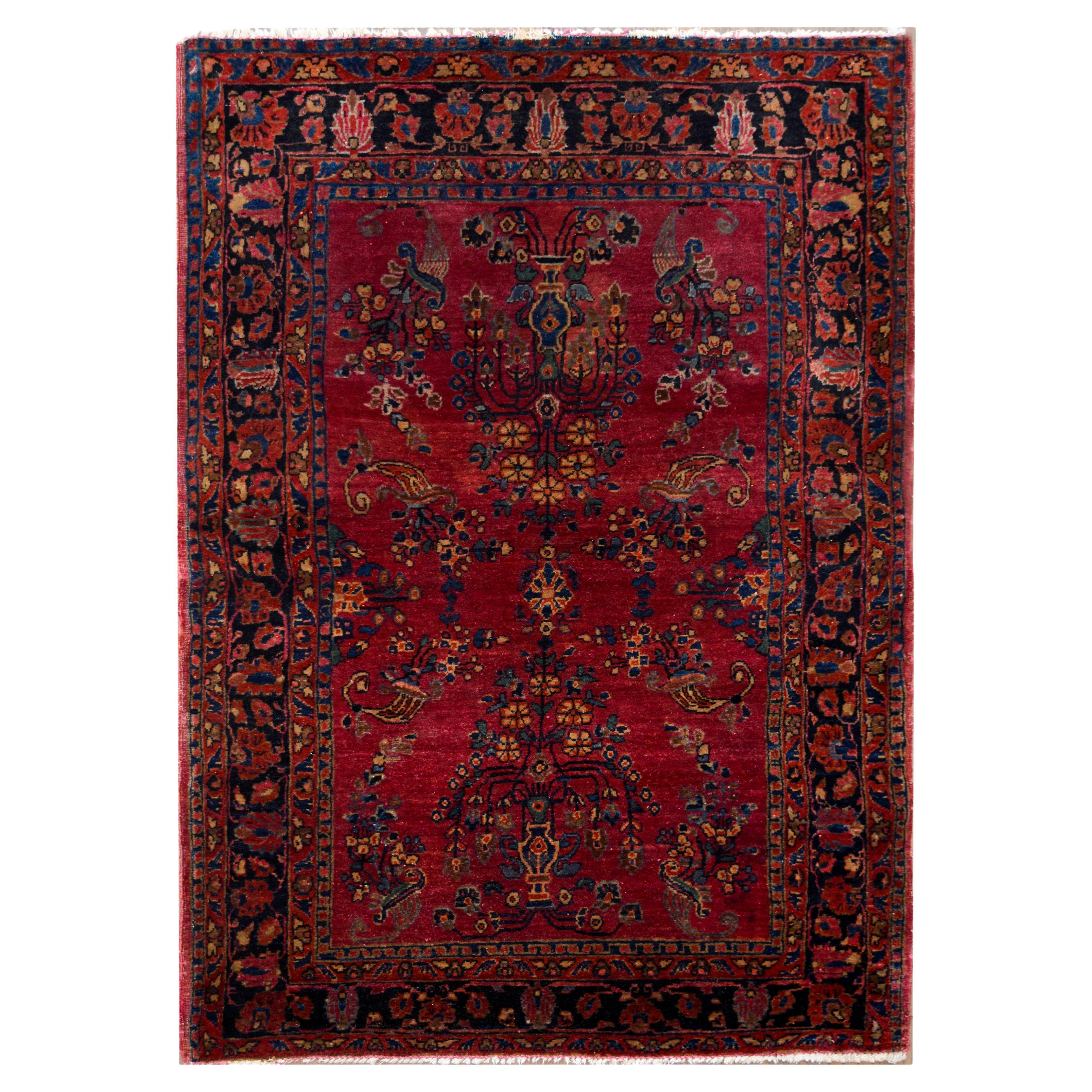 Early 20th Century Sarouk Rug For Sale