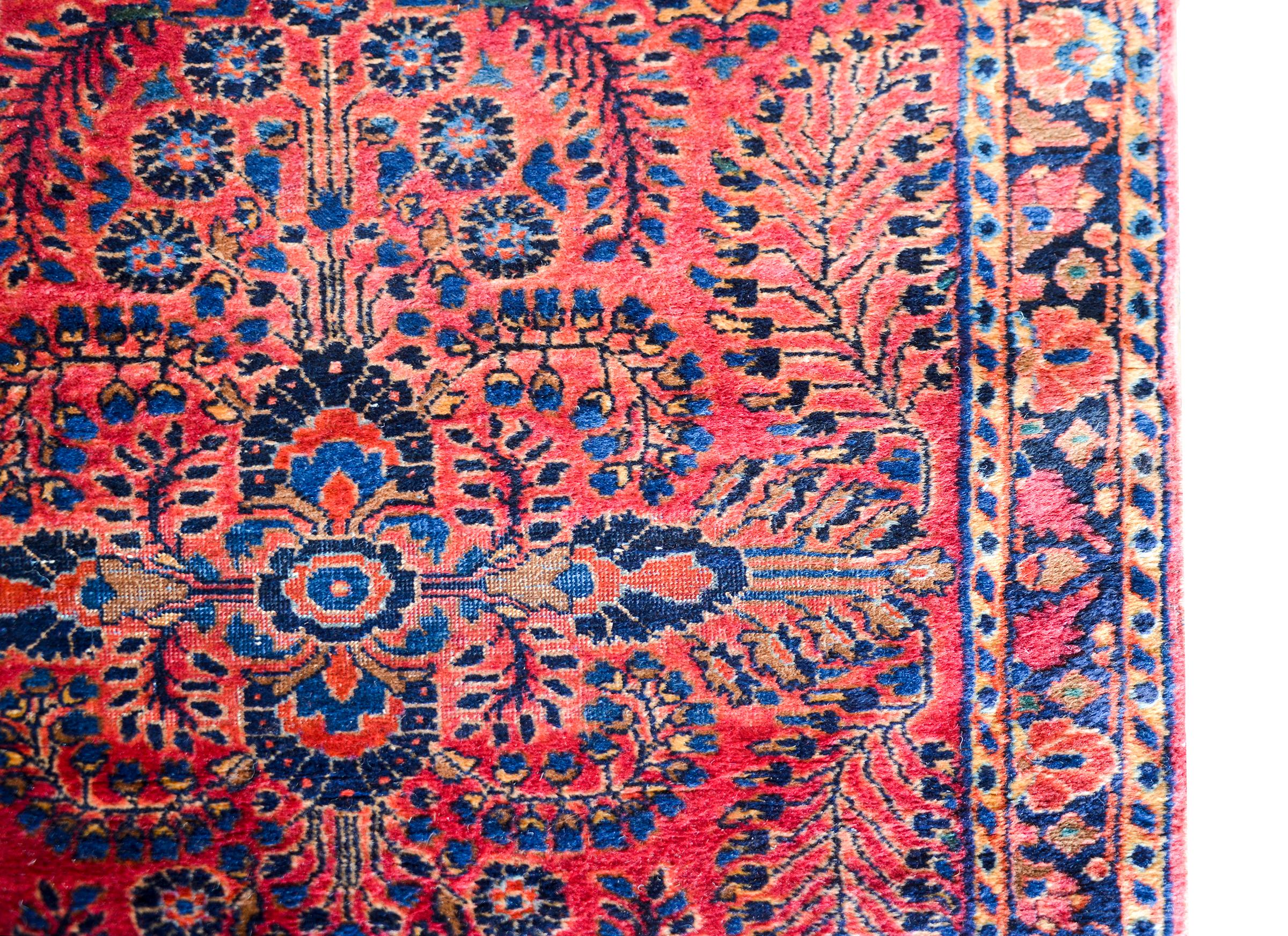 Hand-Knotted Early 20th Century Sarouk Runner