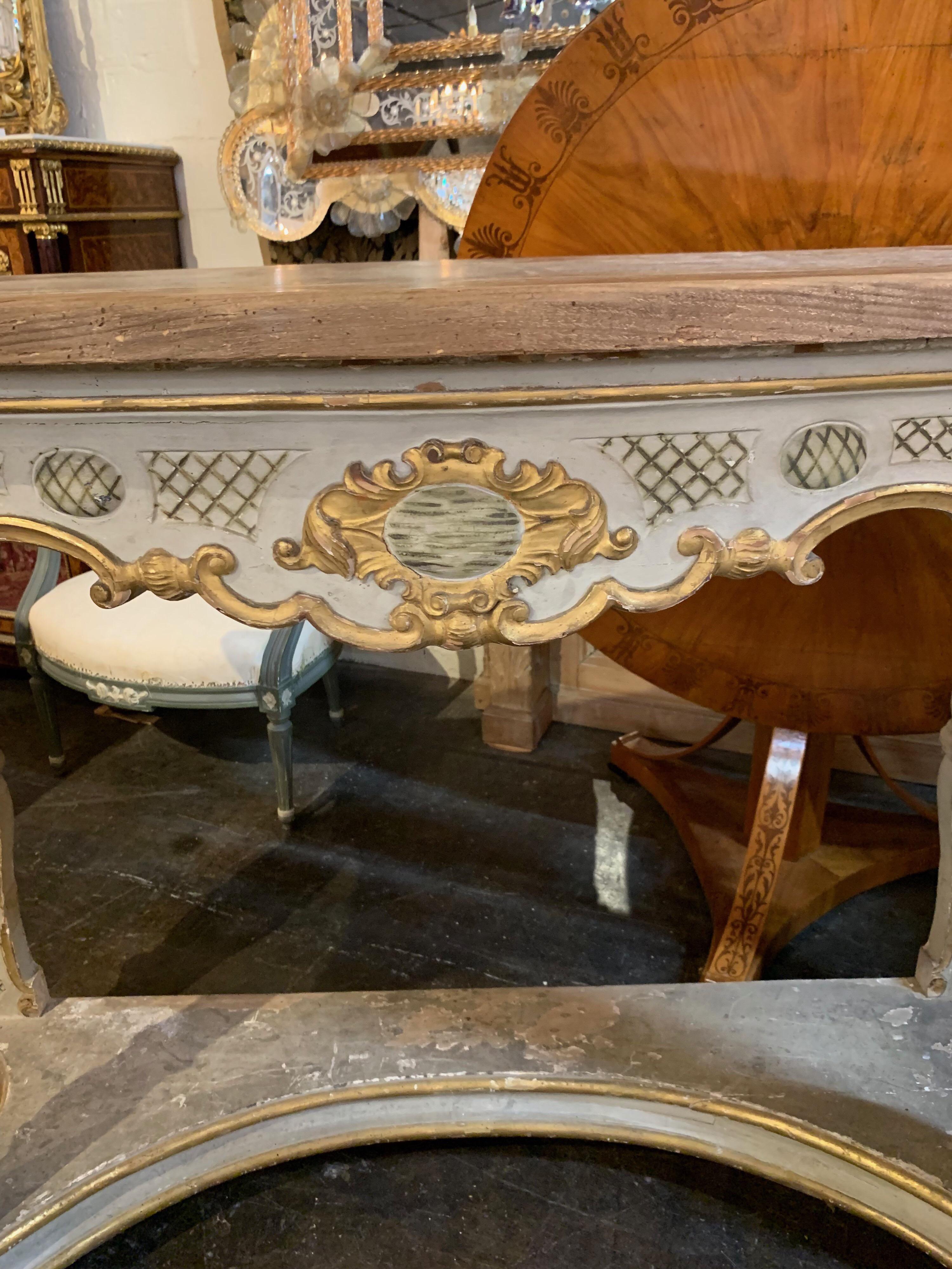 Early 20th Century Scandinavian Carved and Parcel-Gilt Console In Good Condition In Dallas, TX