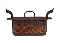 Early 20th century Scandinavian pokerwork tine box
