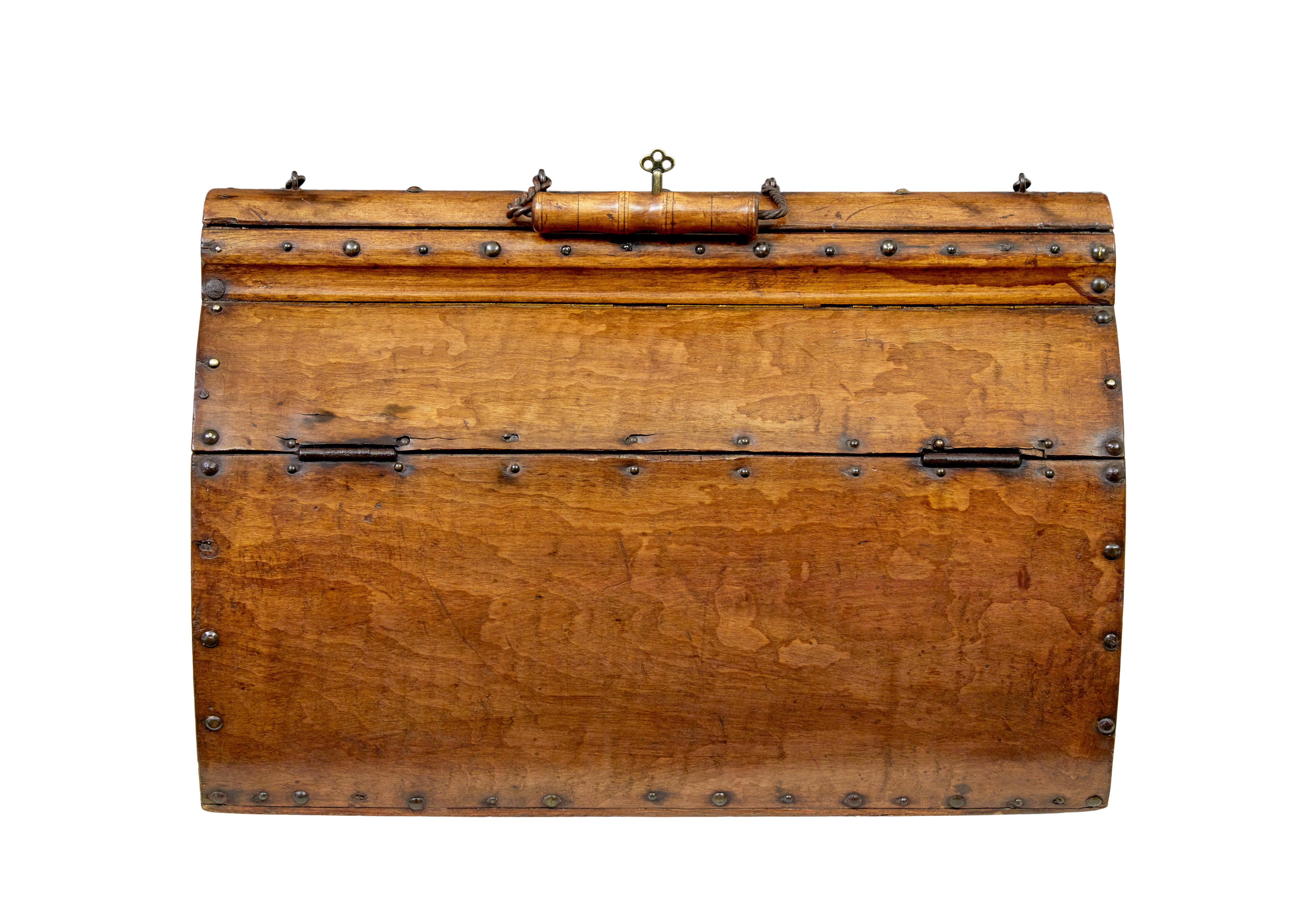Skandinavische doctors Bag aus Holz des frühen 20. Jahrhunderts (Schwedisch) im Angebot